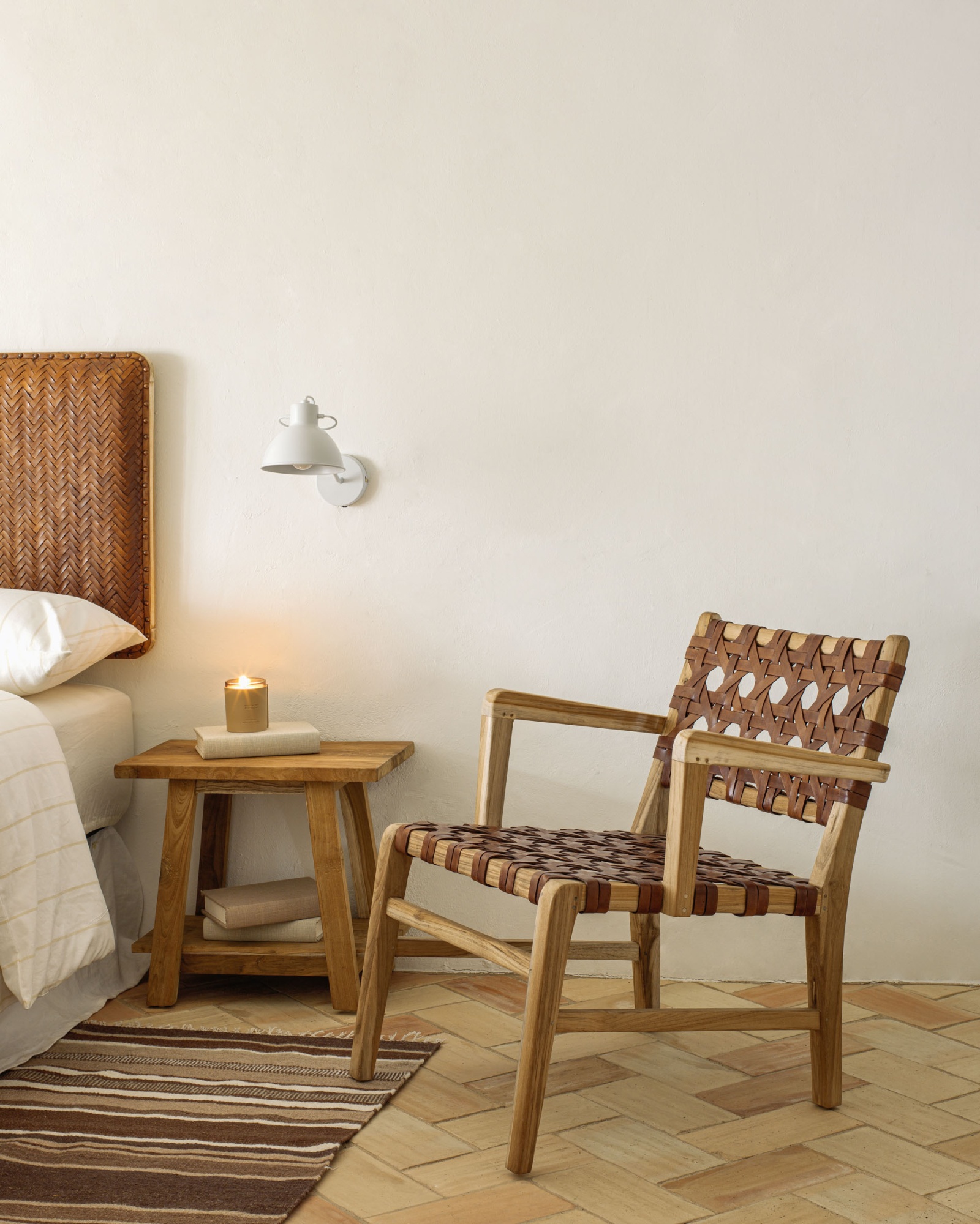 Подставка для ног Safara из переработанного тика 50 x 32 см La Forma (ex Julia Grup) Подставка для ног Safara из переработанного тика 50 x 32 см La Forma (ex Julia Grup)