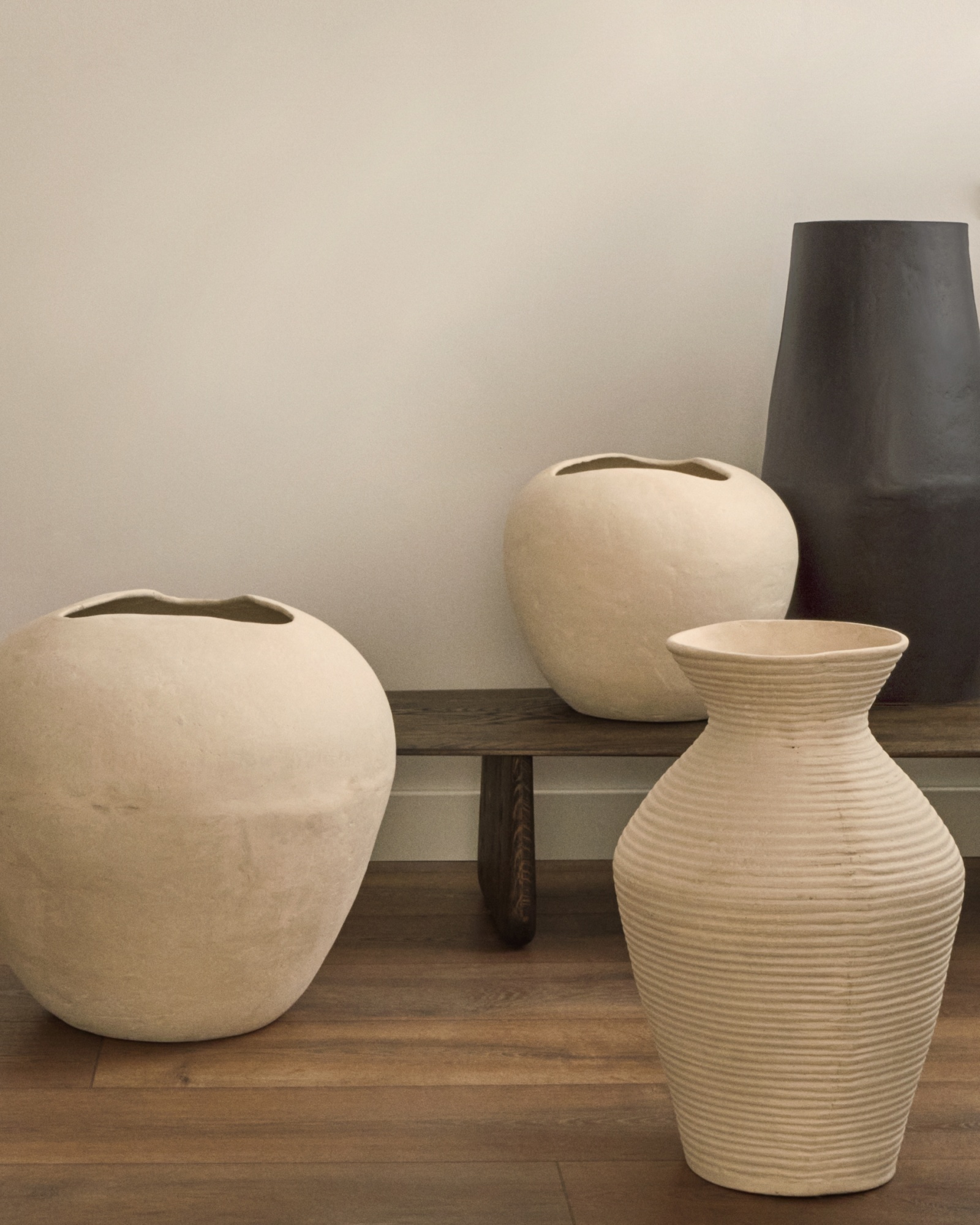 Pria белая ваза из папье-маше, 51 см La Forma (ex Julia Grup)