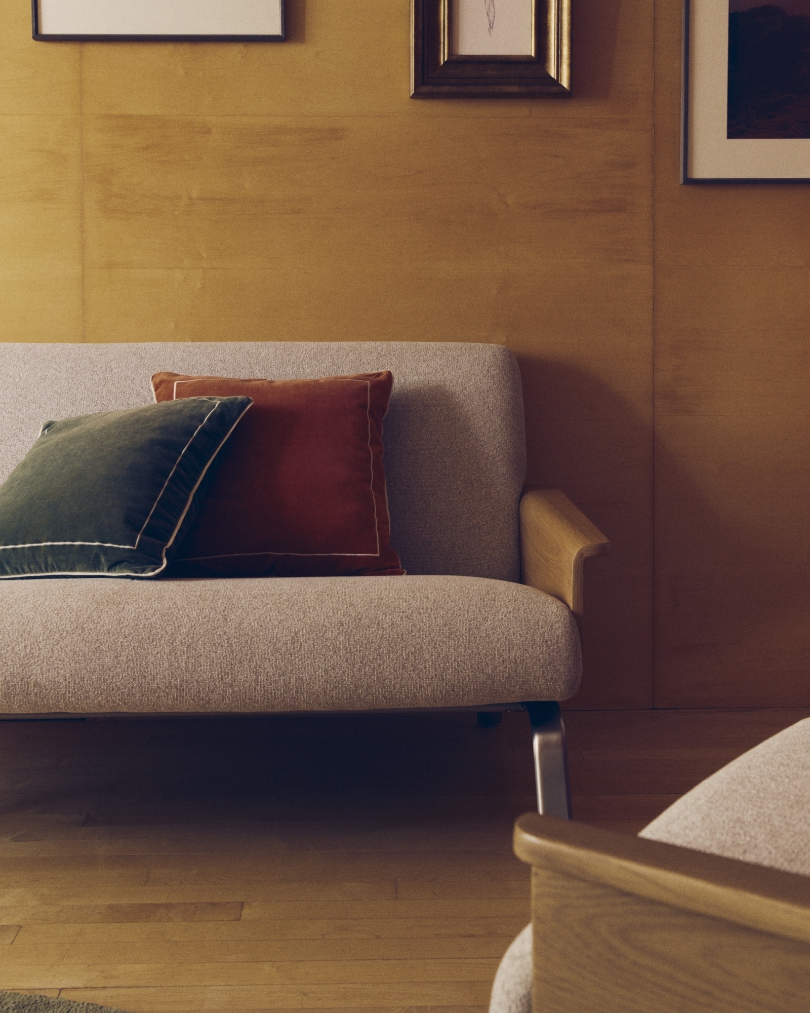 2-местный диван Amsen бежевый с подлокотниками из шпона дуба La Forma (ex Julia Grup)