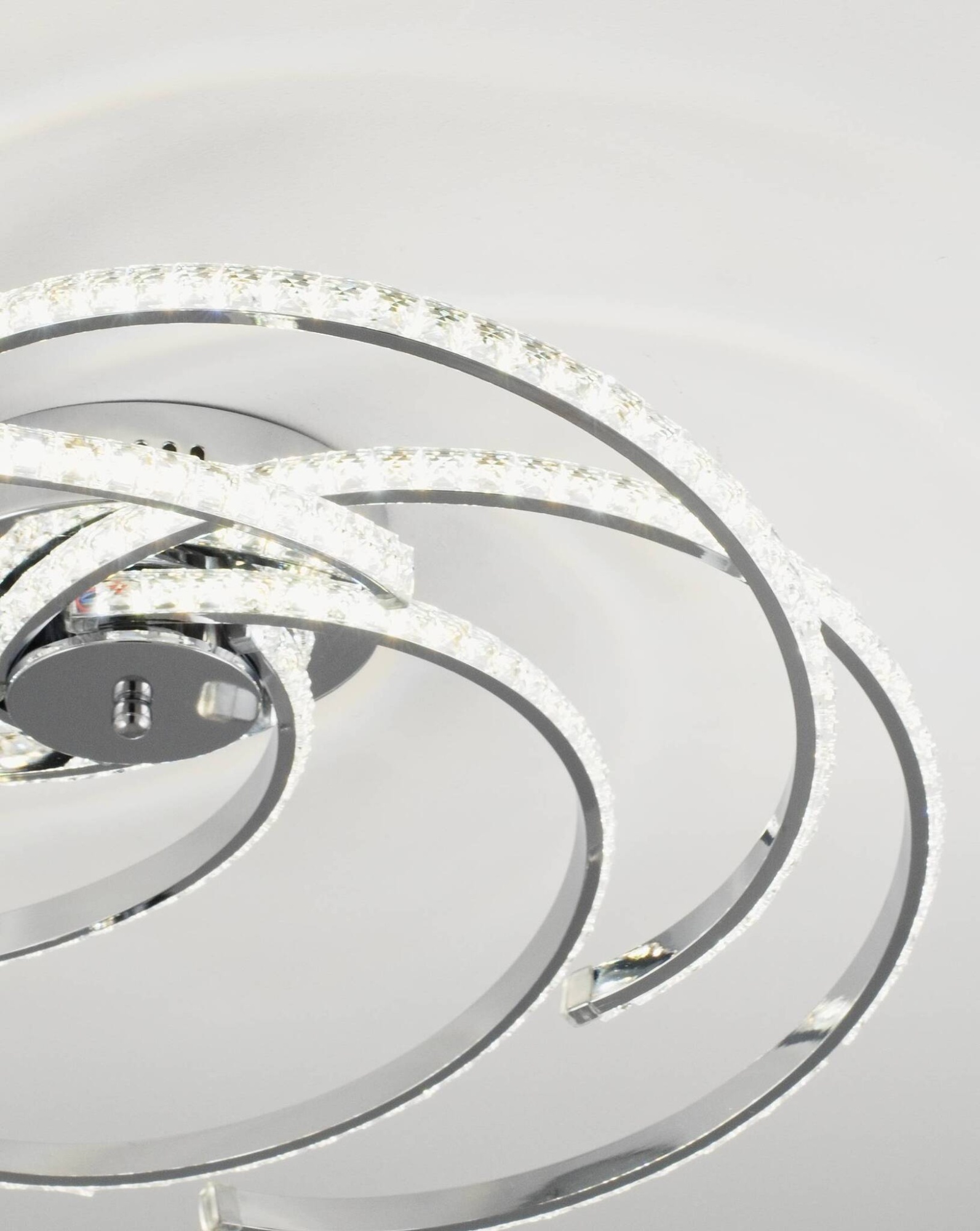 Светодиодная потолочная люстра с пультом Moderli V2785-CL Ello LED 170W