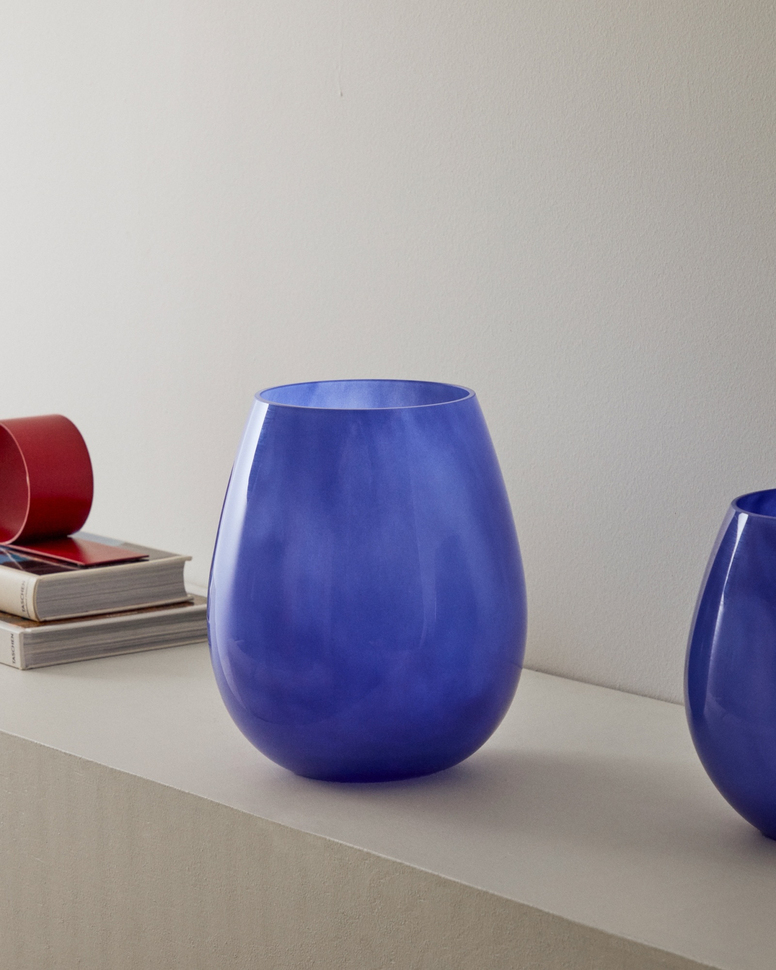 Ваза из синего стекла Kelse, 26 см La Forma (ex Julia Grup)