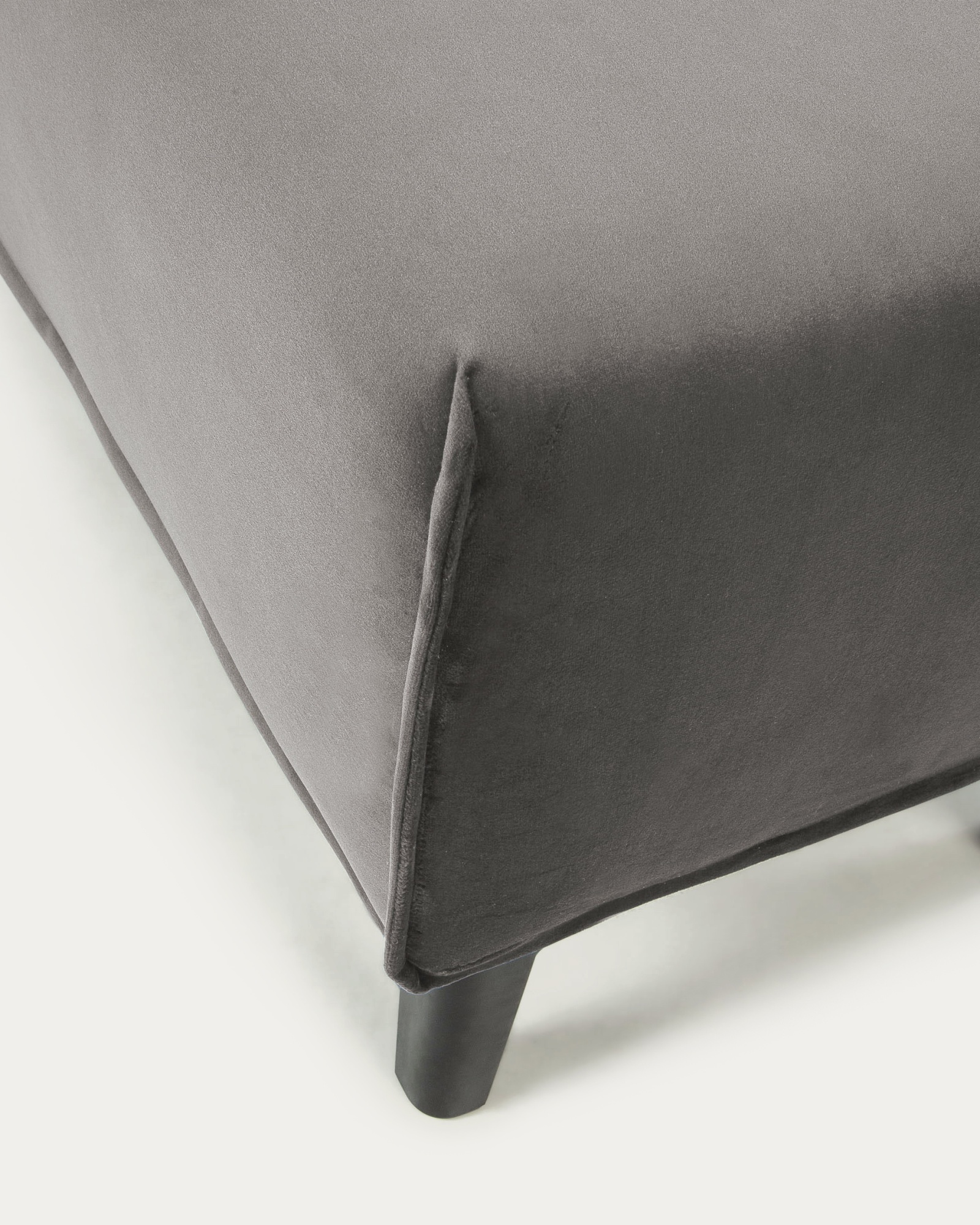 Чехол на банкетку Lydia бархатный серый La Forma (ex Julia Grup)