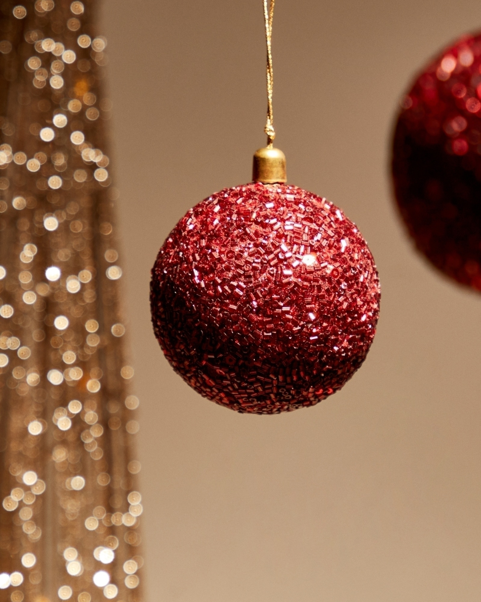 Набор Briam из 3 больших красных декоративных подвесок-шариков La Forma (ex Julia Grup)