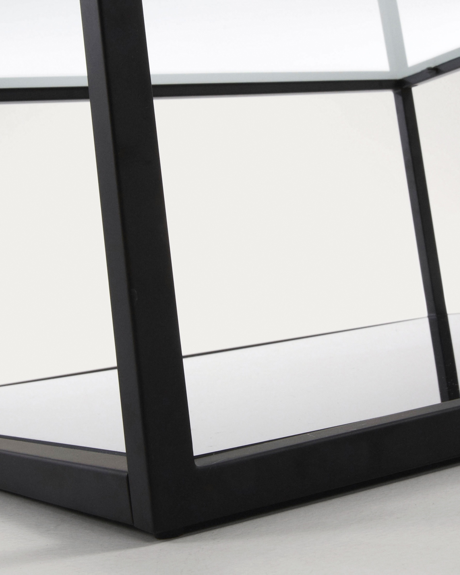 Журнальный столик Greenhill 110 x 60 см черный La Forma (ex Julia Grup)