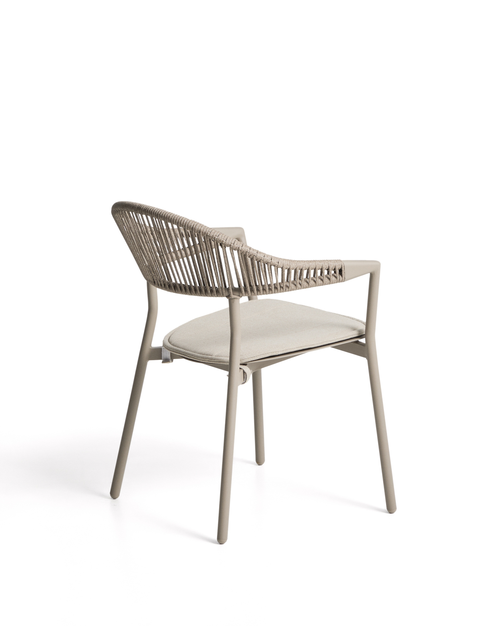 Уличный стул Alimia из бежевого алюминия с бежевой веревкой La Forma 482578