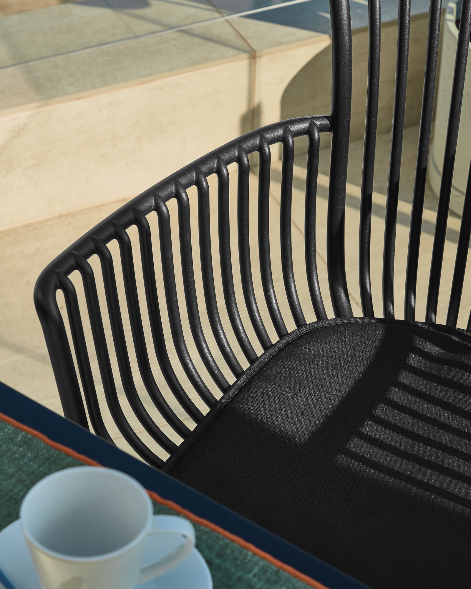 Садовый стул Surpika черный La Forma (ex Julia Grup)