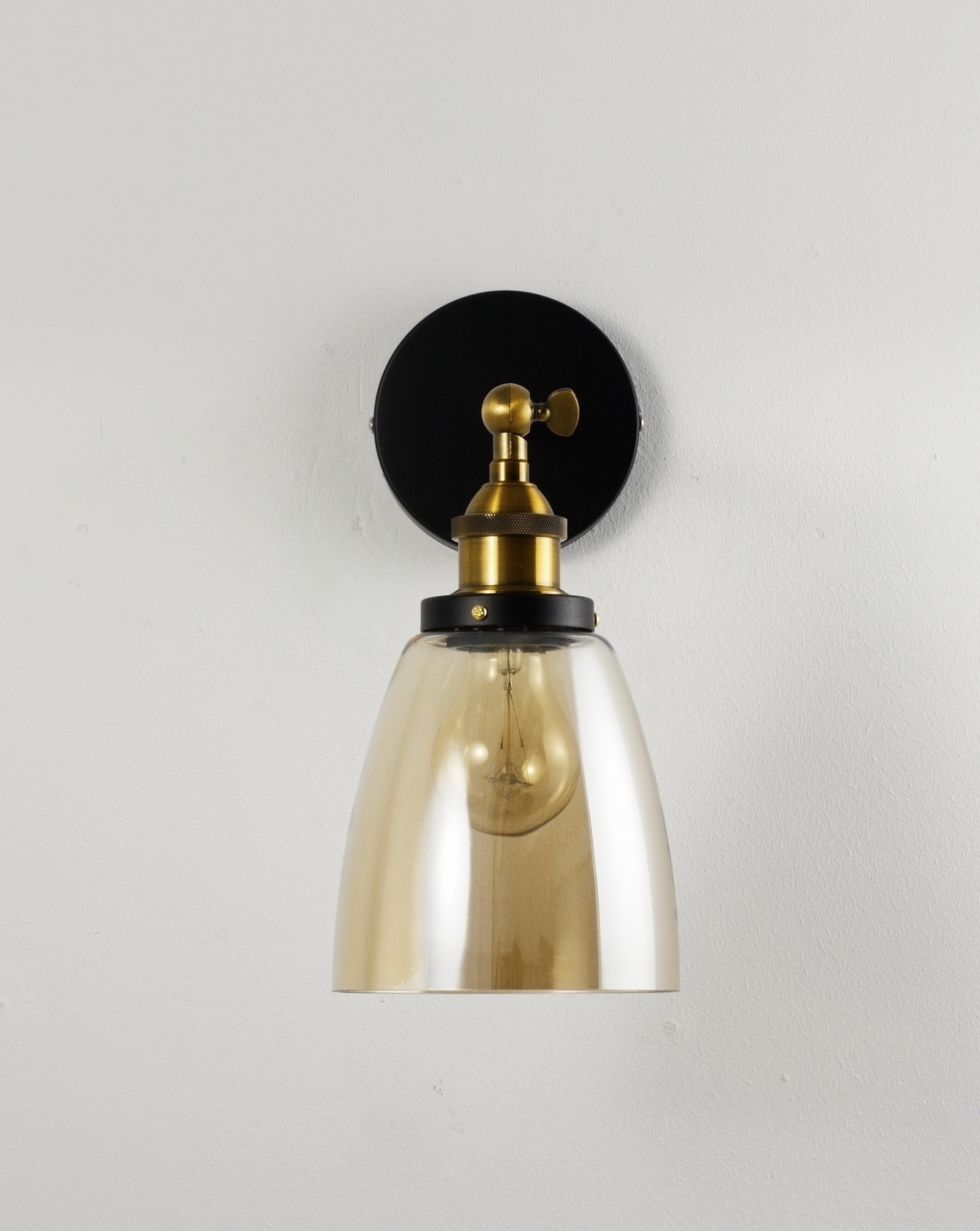 Настенный светильник Moderli V1680-1W Body 1*E27*60W