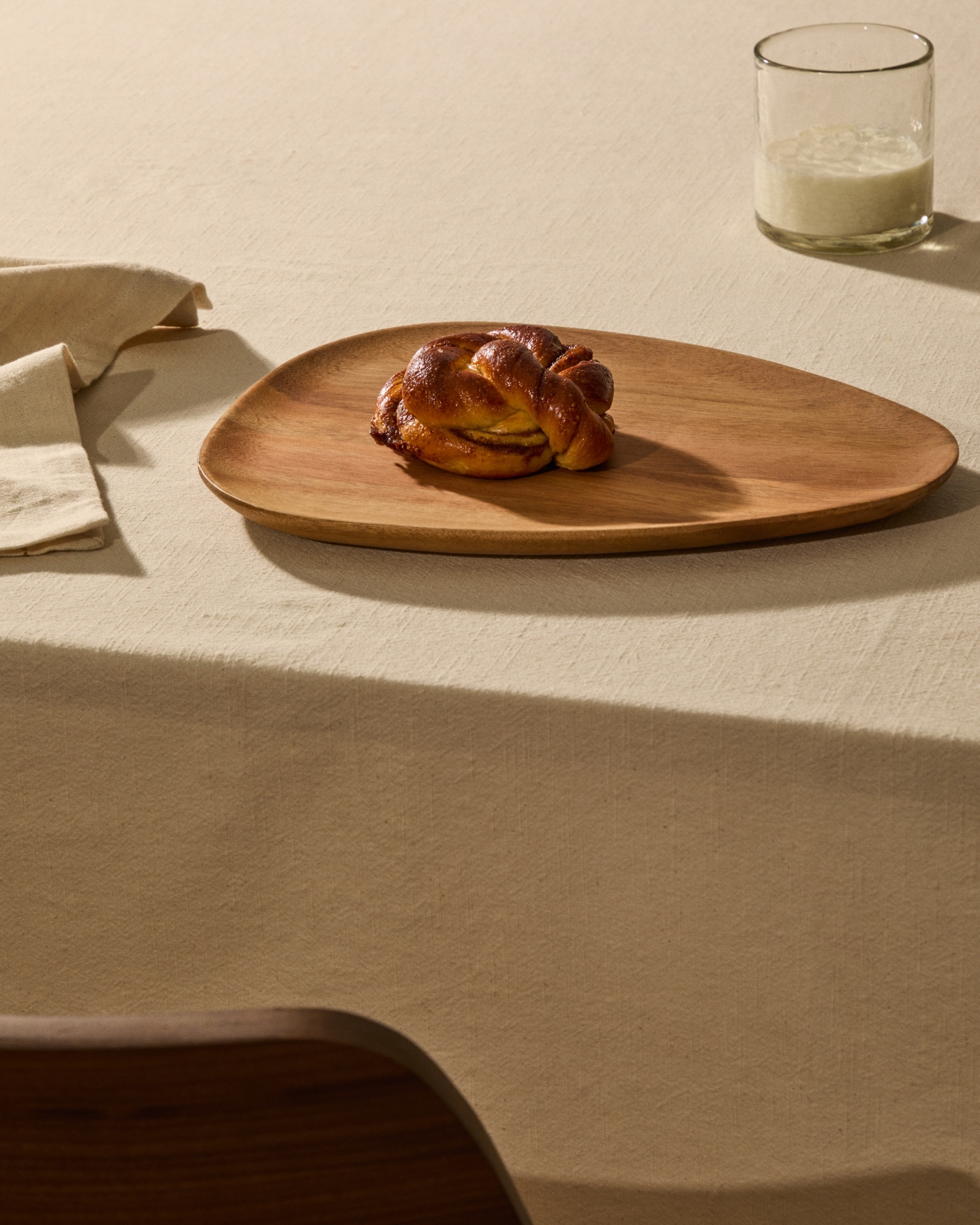 Набор из 2 сервировочных досок Nukha из древесины акации La Forma (ex Julia Grup)