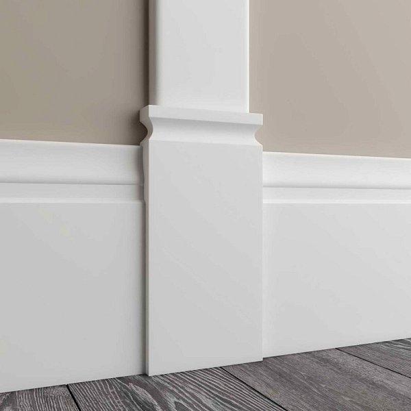 Декор. эл-т нижний Ultrawood арт. D 1075 (75x155x18)