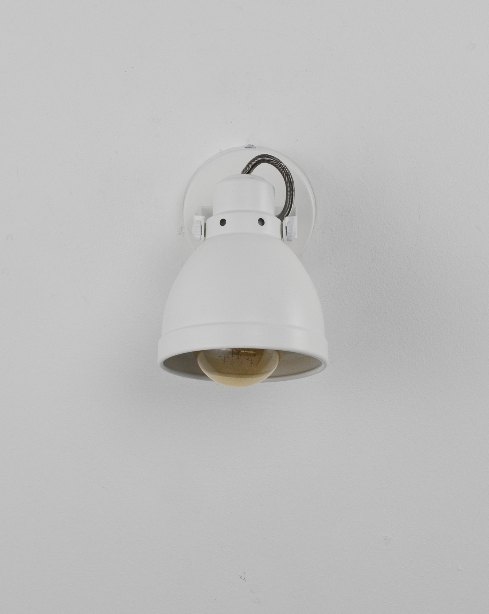 Спот Moderli V3040-1W Origami 1*E14*40W