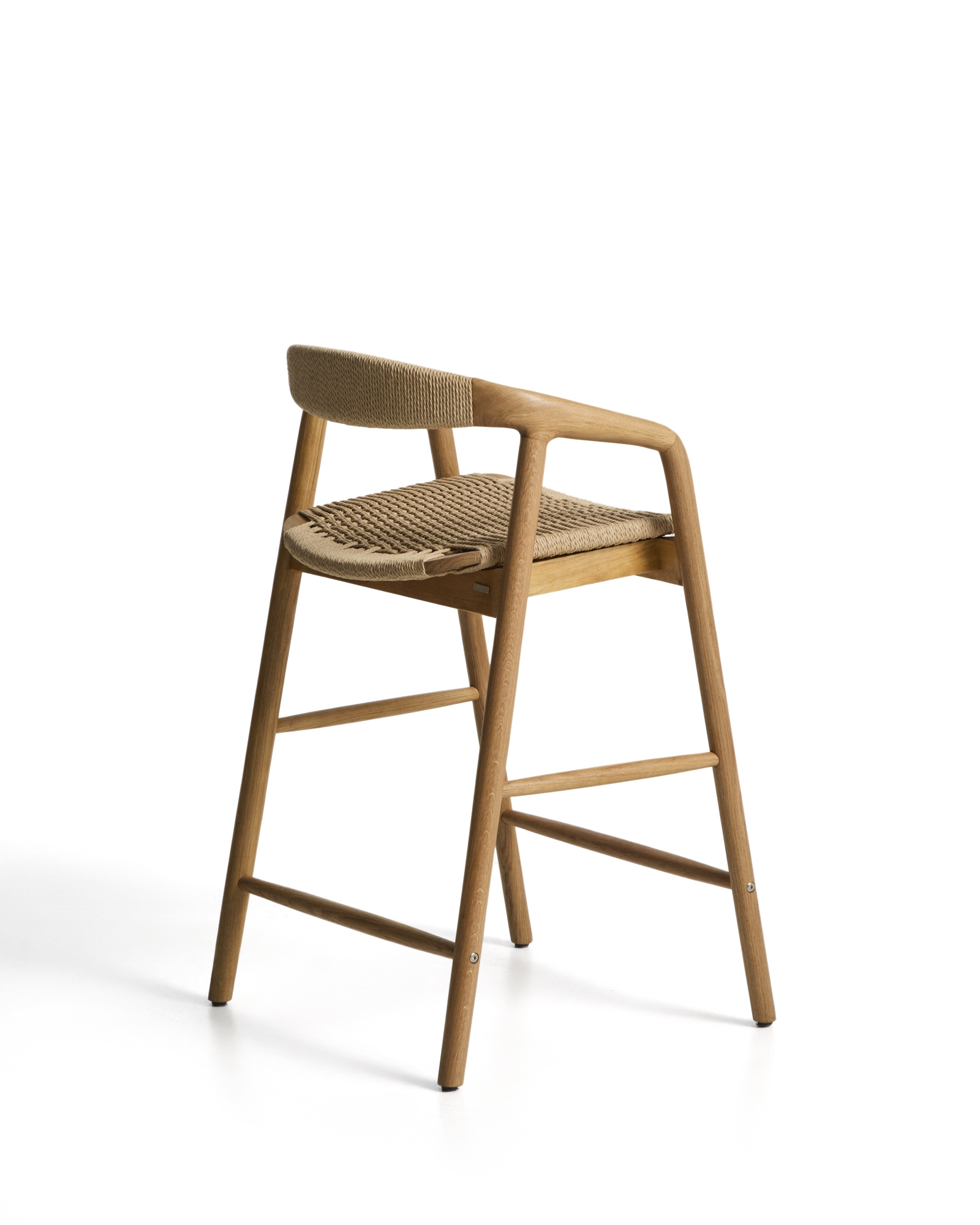 Уличный полубарный стул Derile из массива дуба в натуральной отделке и бежевой веревки La Forma 481899