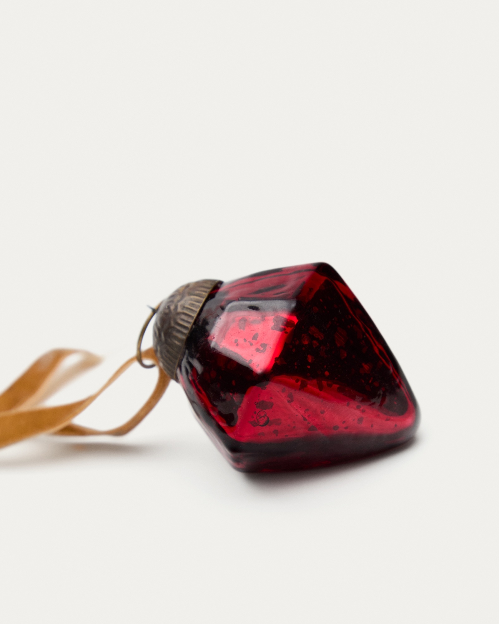 Набор из 4 подвесных украшений Argin из красного переработанного стекла, 6 см La Forma (ex Julia Grup)