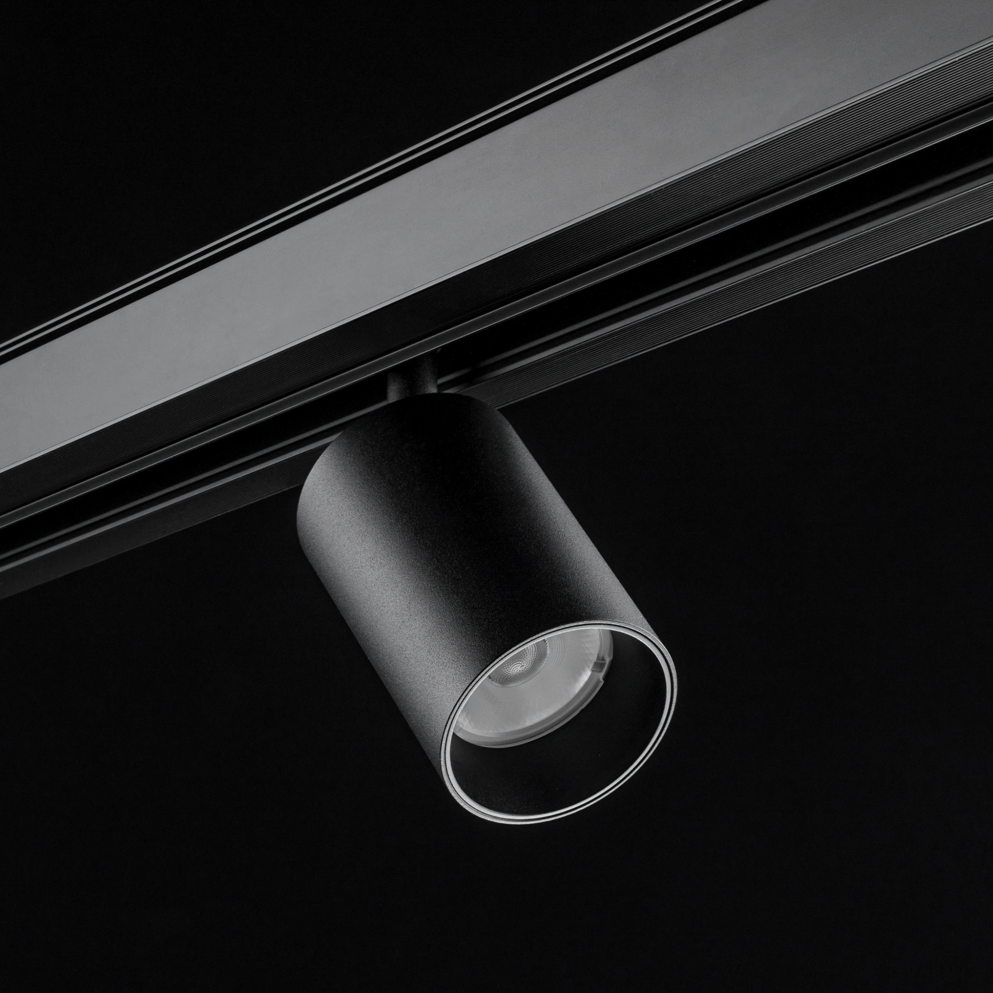 Трековый Светильник-спот светодиодный Lumker SY-LINK-SP-BL-15-WW