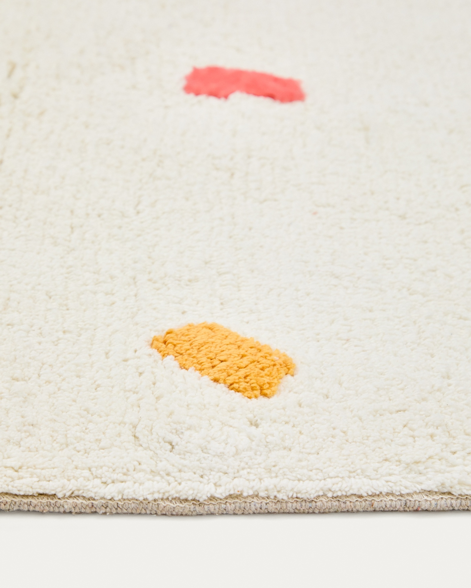 Ковер Epifania белый хлопок с разноцветными точками 90 x 150 см La Forma (ex Julia Grup)