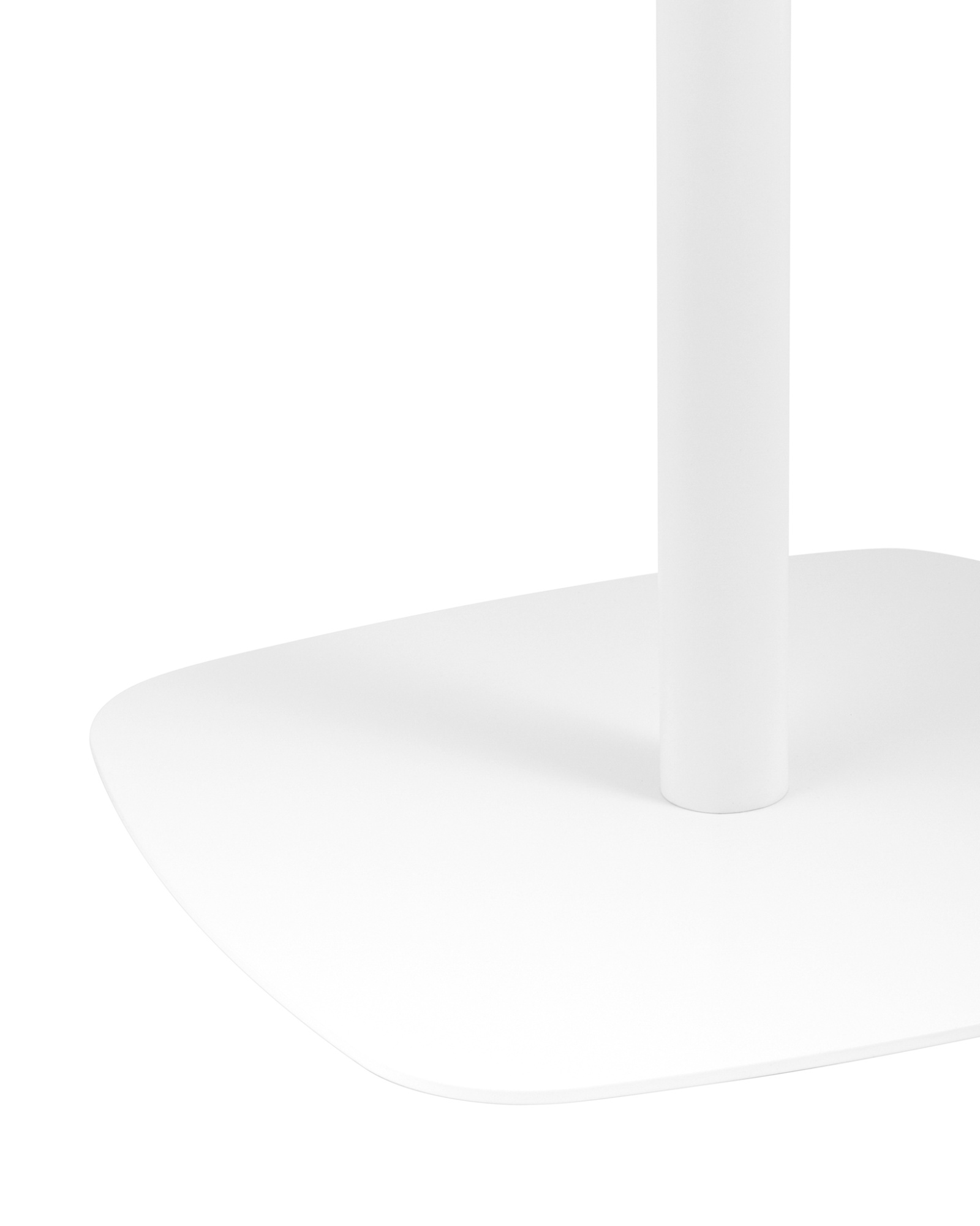 Стол барный Form 60*60 светлое дерево/белый Stool Group Стол барный Form 60*60 светлое дерево/белый Stool Group