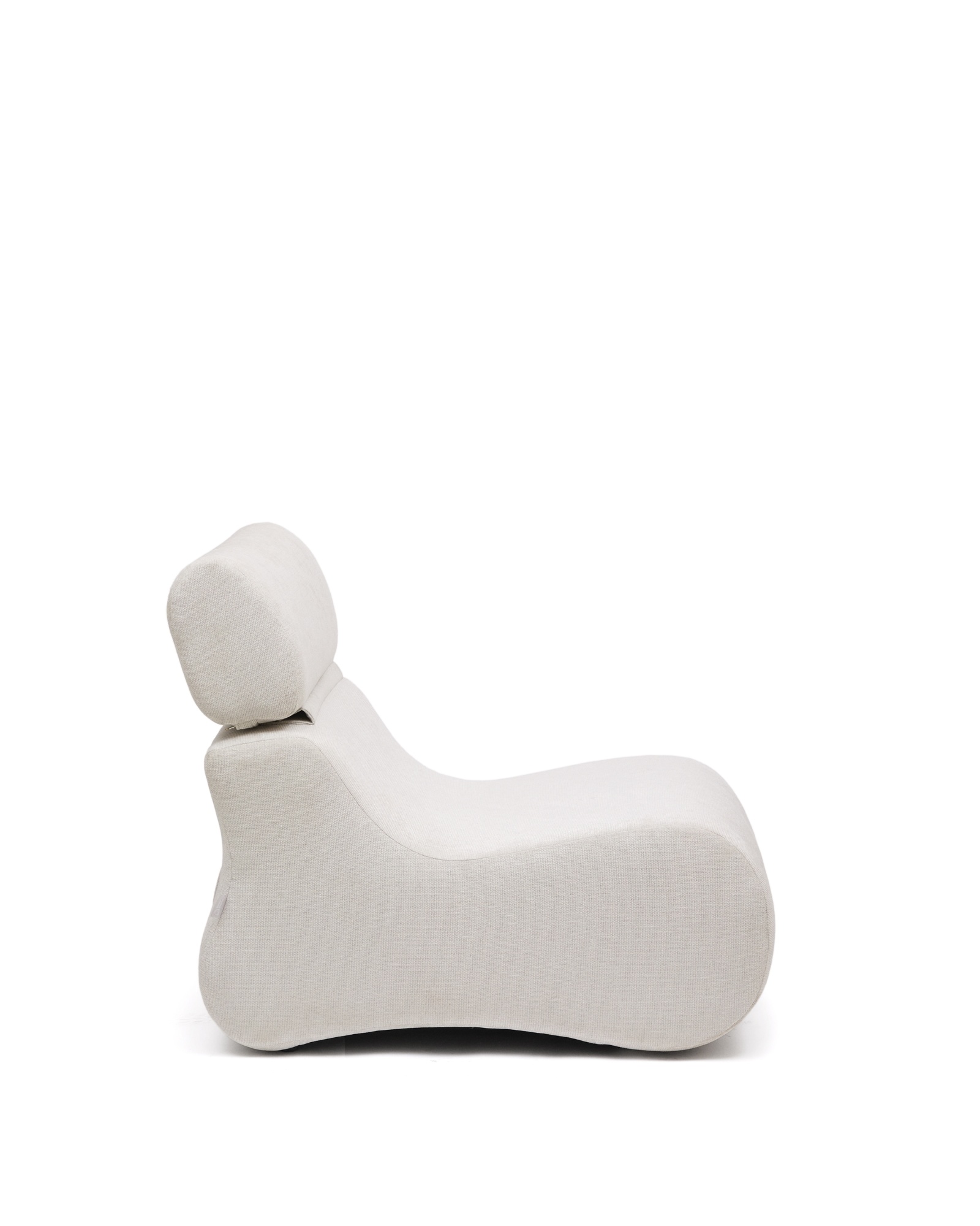 Club Кресло перламутрового цвета из шенилла La Forma (ex Julia Grup)