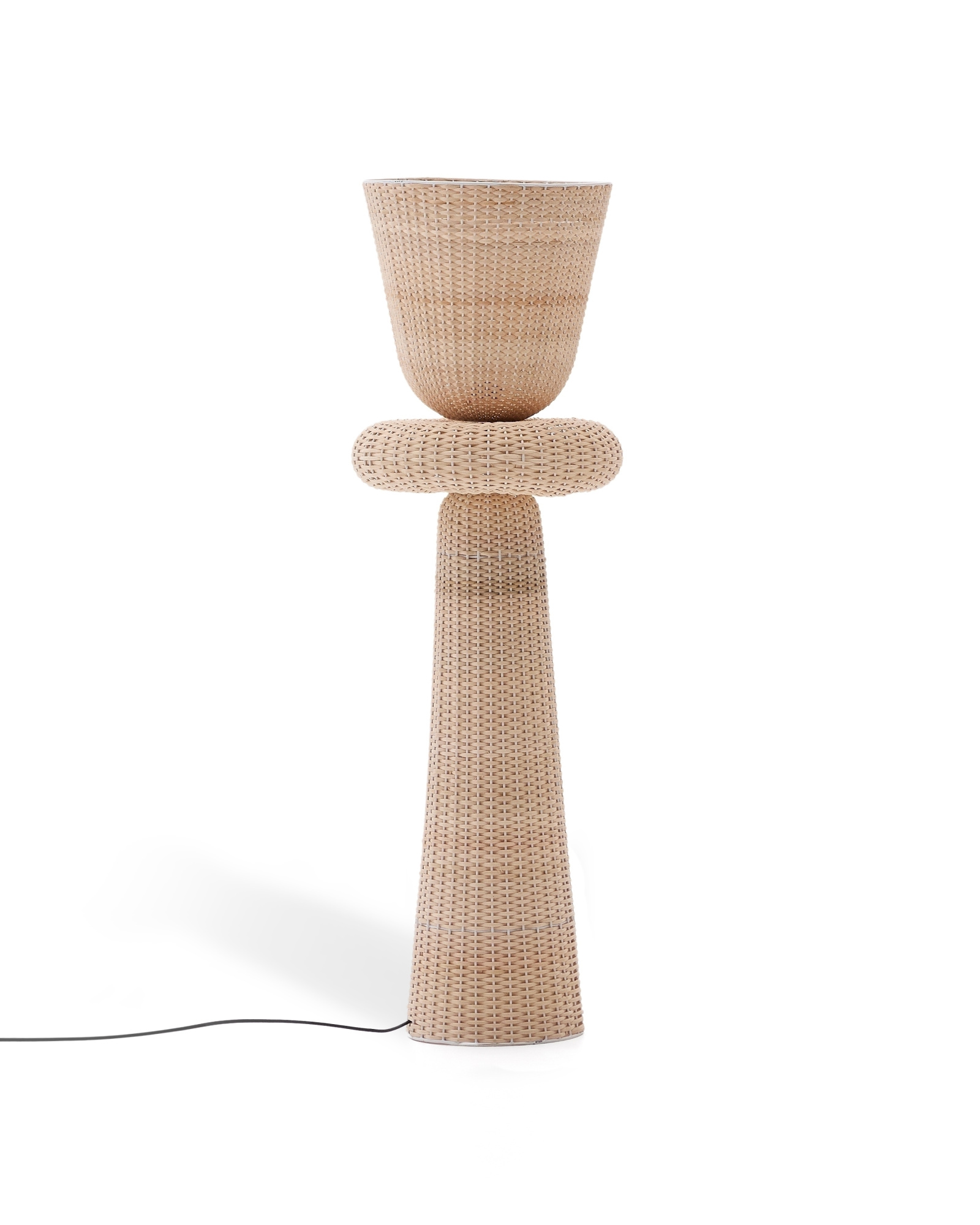 Neuda Торшер из ротанга со светлой отделкой La Forma (ex Julia Grup)
