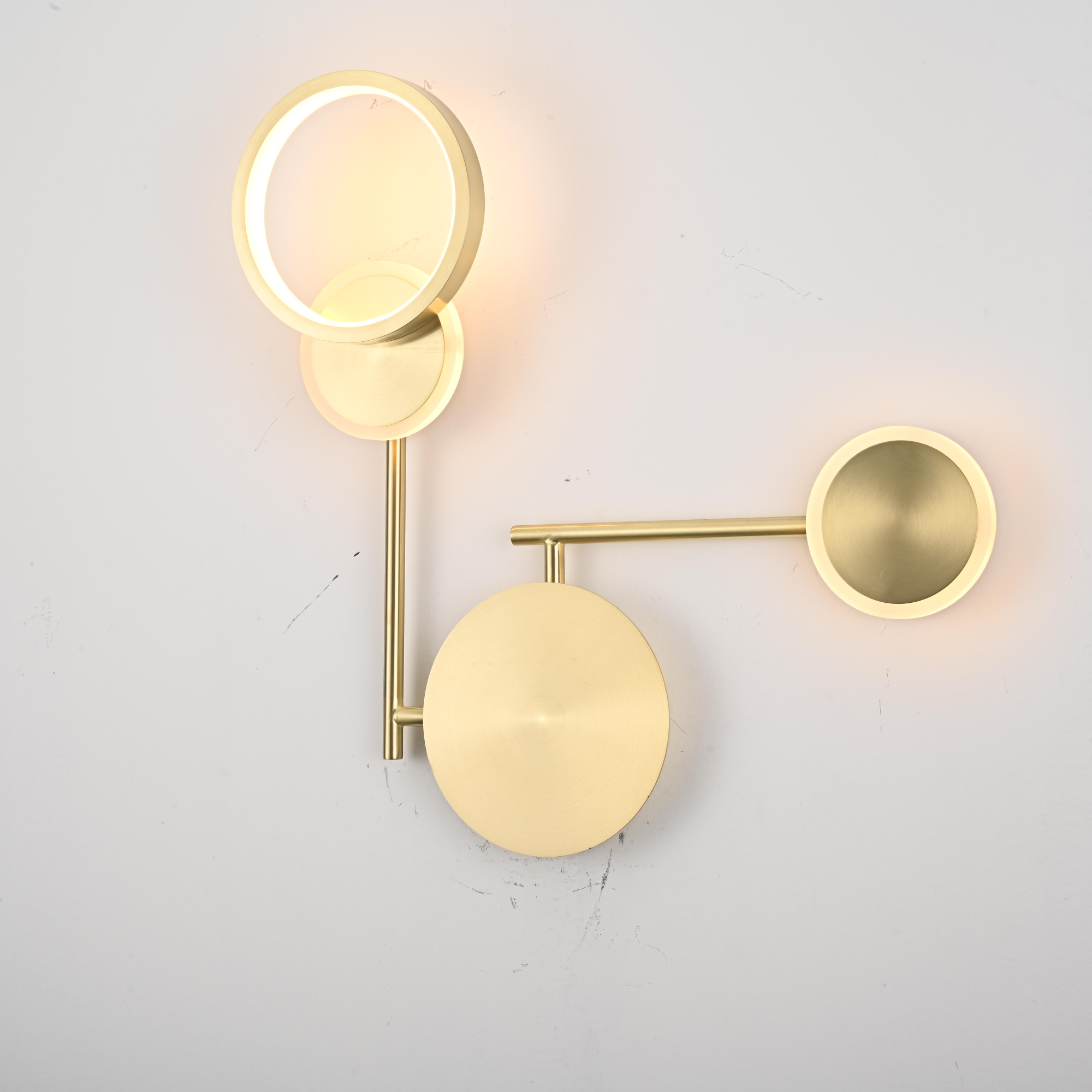 Настенный светильник ZINGY C Brass by ImperiumLoft