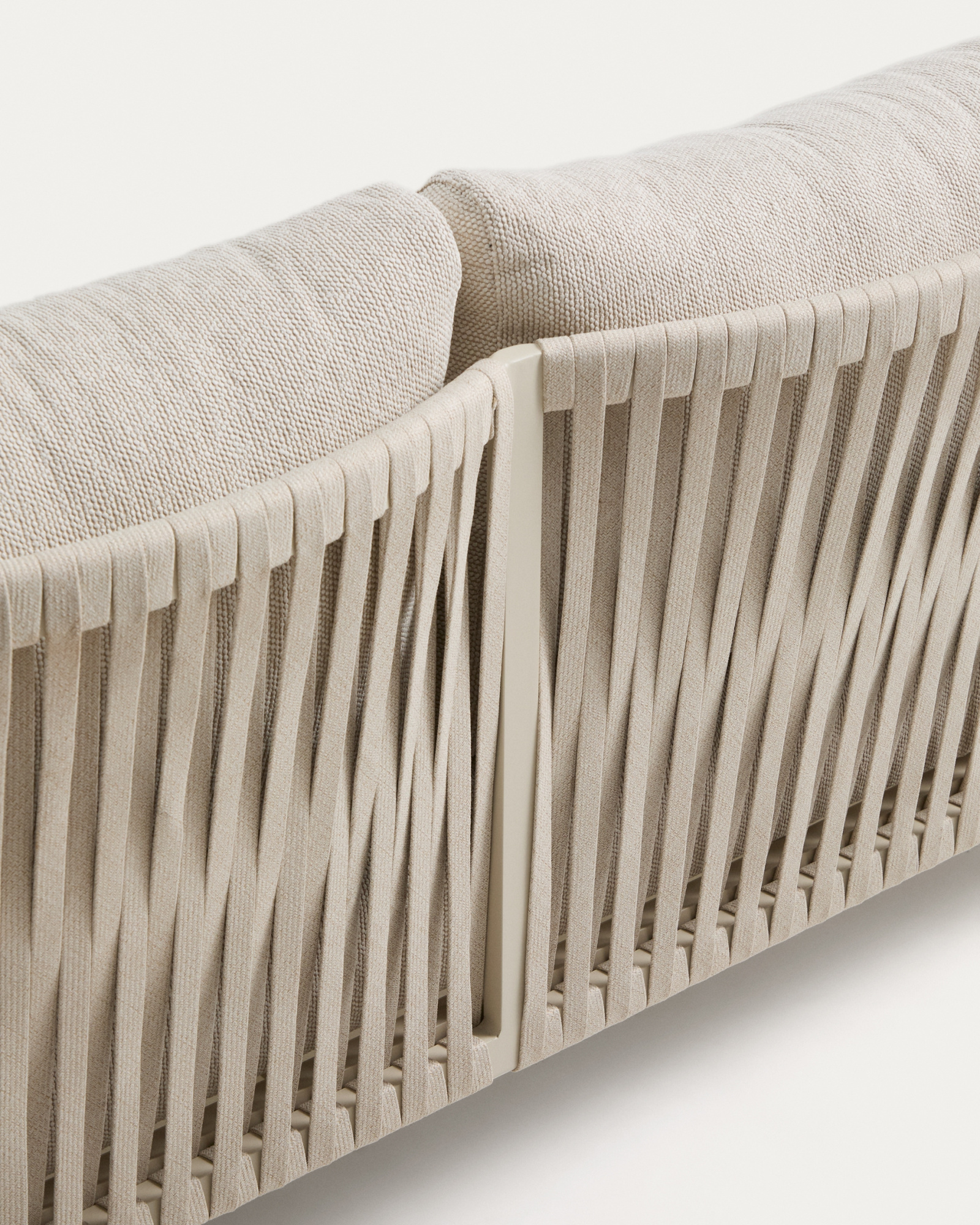 Комплект садовой мебели Aleria из бежевого алюминия и веревки La Forma 482574