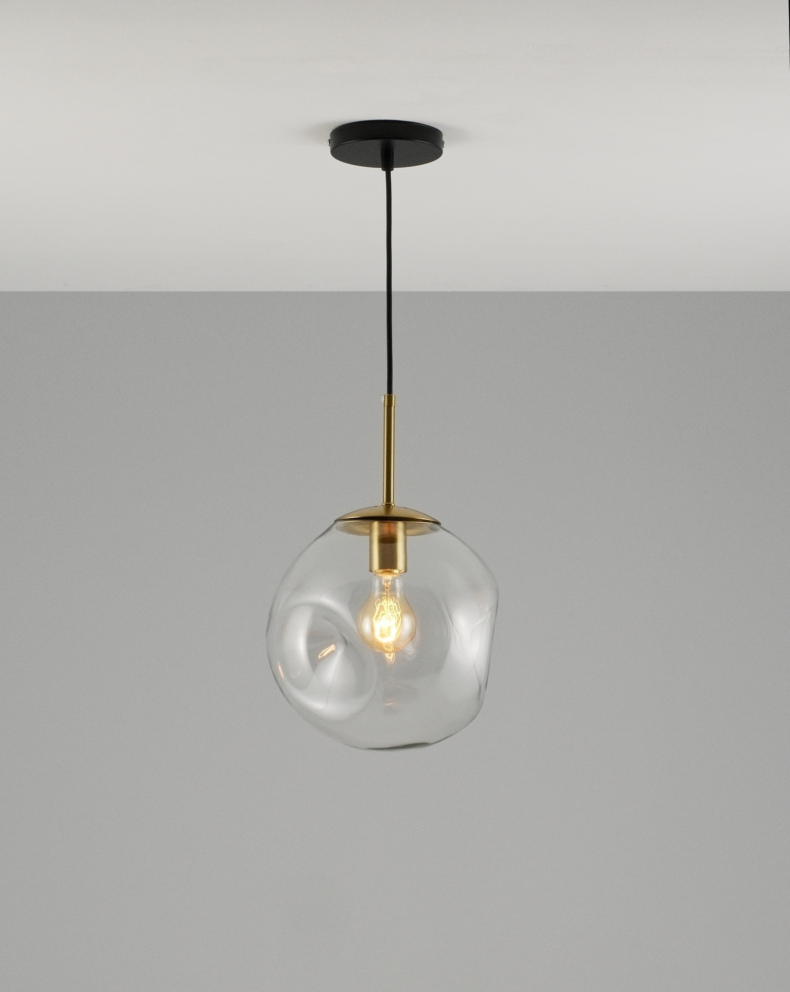 Подвесной светильник Moderli V2080-P Amo 1*E27*60W