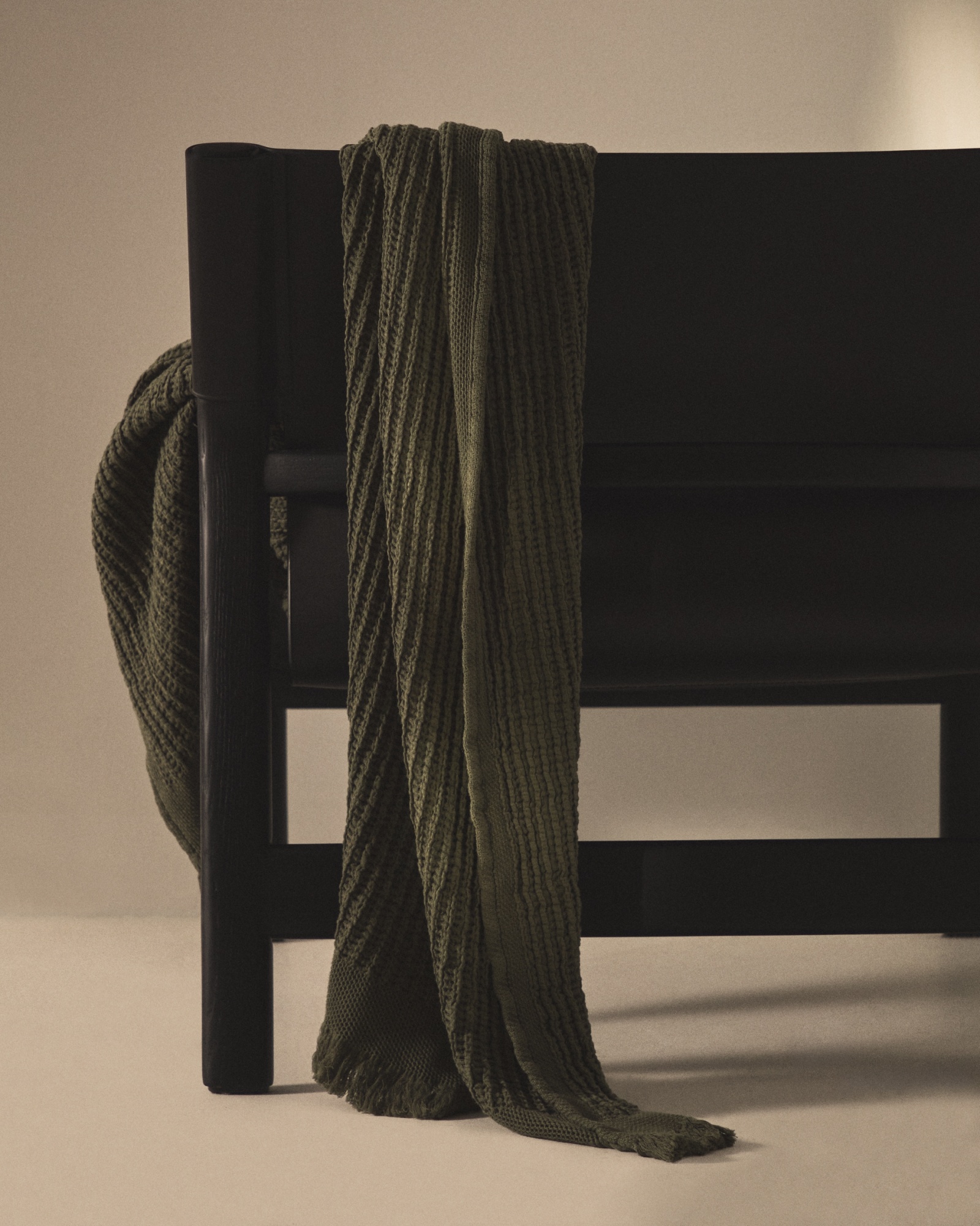 Вафельный плед Nulina из хлопка зеленого цвета 130 x 170 см La Forma (ex Julia Grup)