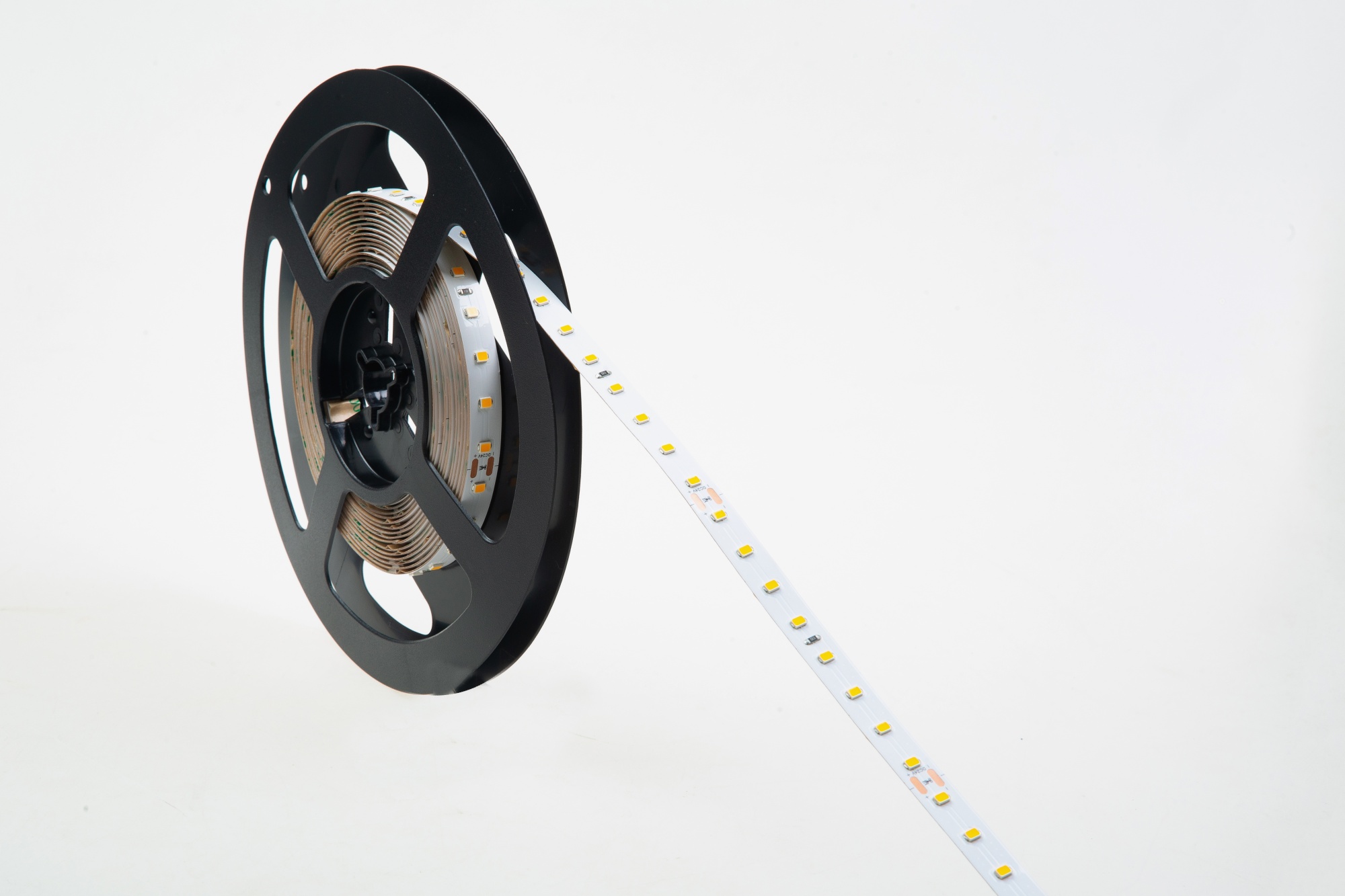 Светодиодная лента Donolux L18391WWRA85