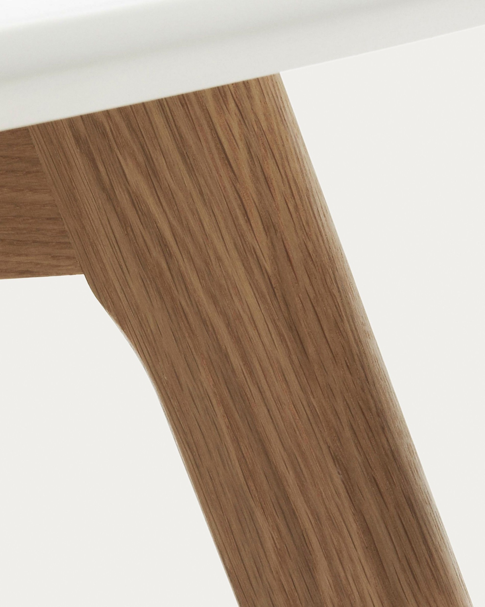 Журнальный столик Brick ø90 белый La Forma (ex Julia Grup)