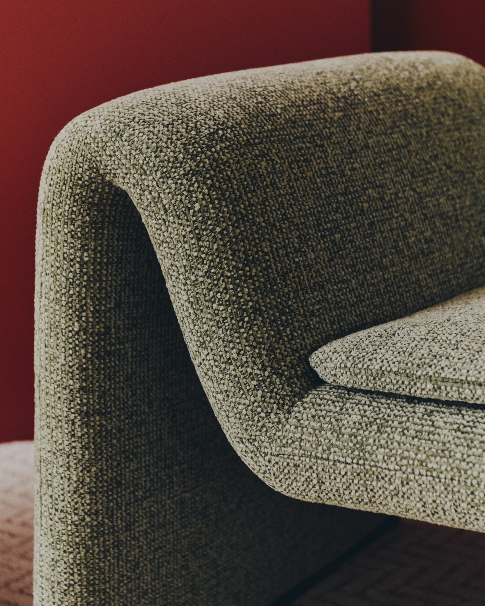 Кресло Melvia из зеленого шенилла La Forma (ex Julia Grup)