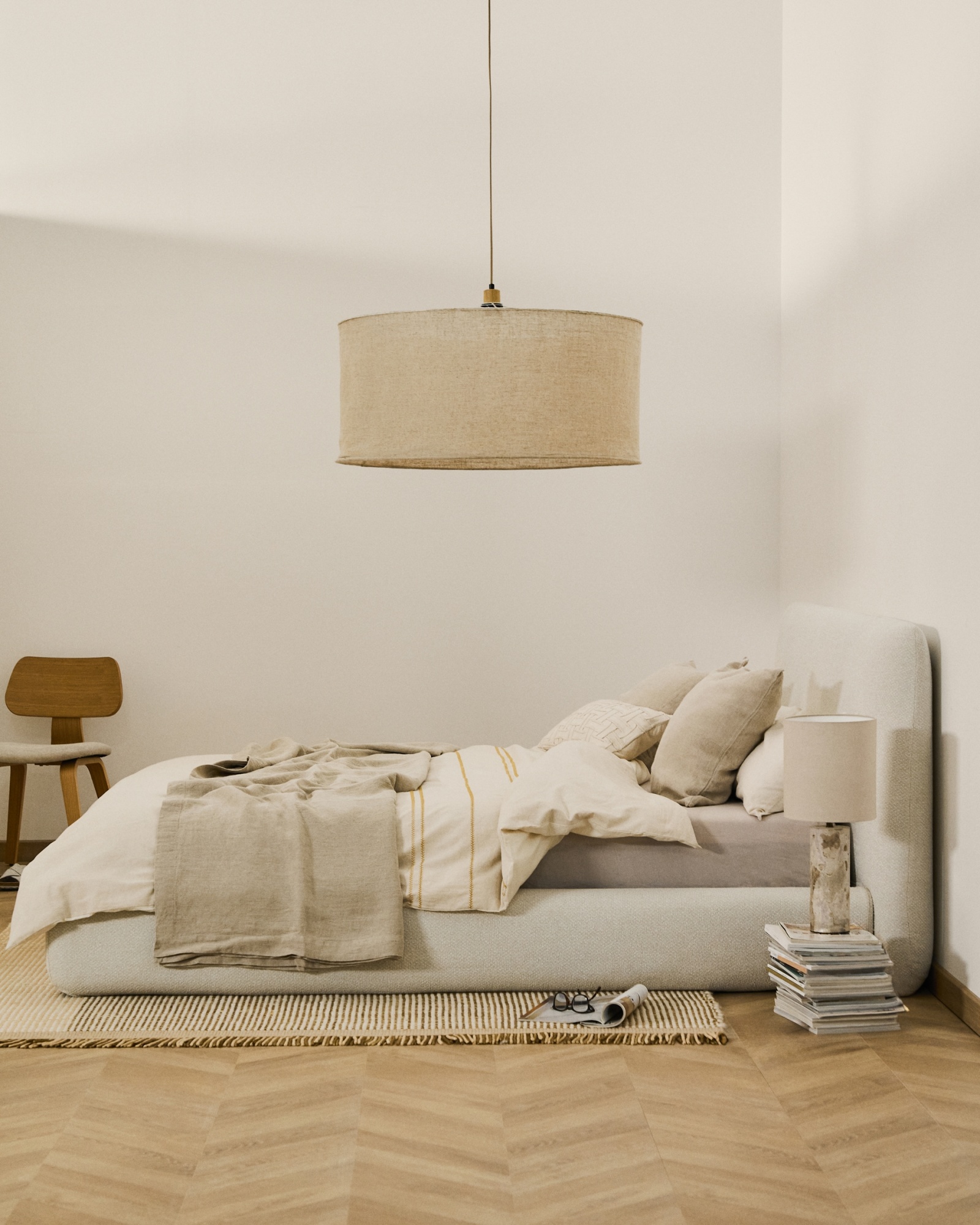 Кровать Martina со съемным чехлом из шенилла цвета экрю 160 x 200 La Forma (ex Julia Grup)