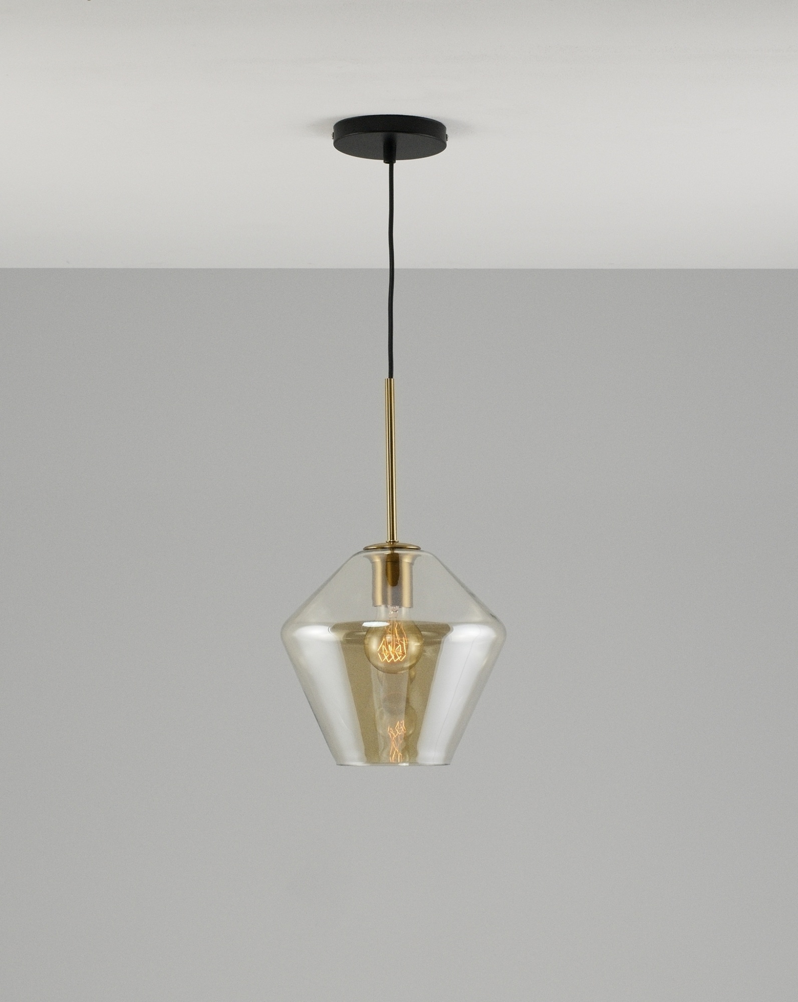 Подвесной светильник Moderli V2151-P Aymie 1*E27*60W