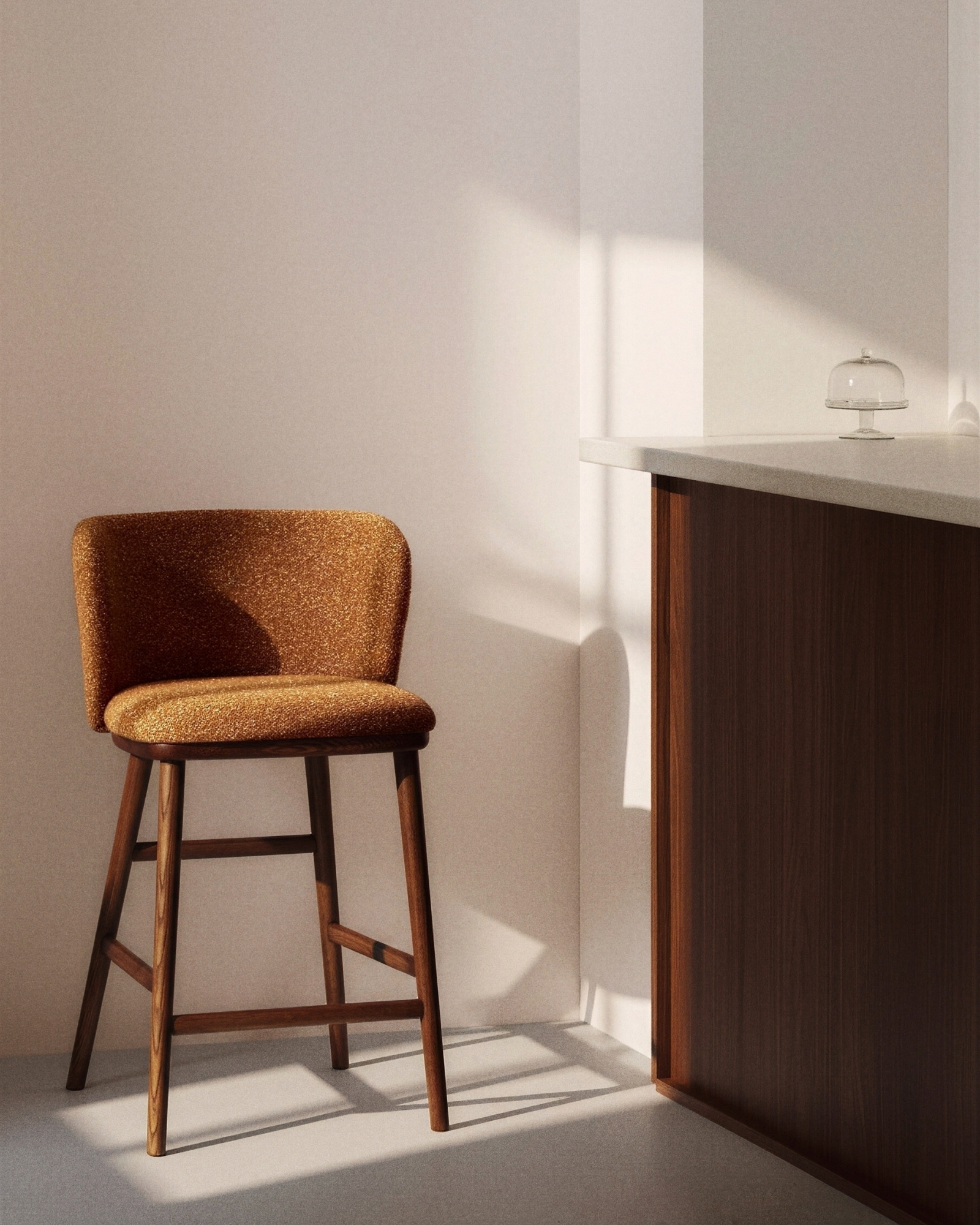 Полубарный стул Ciselia из терракотового шенилла с ножками из ясеня в отделке орех La Forma 463519