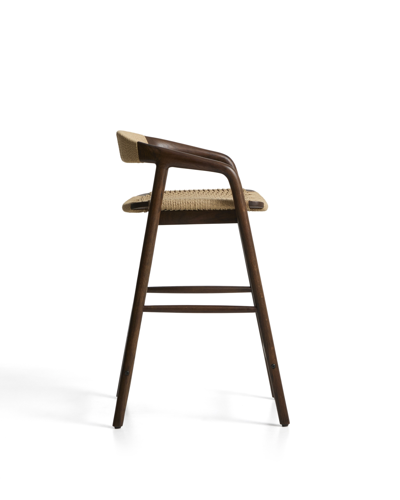 Уличный полубарный стул Derile из массива дуба в отделке орех и бежевой веревки La Forma 481897