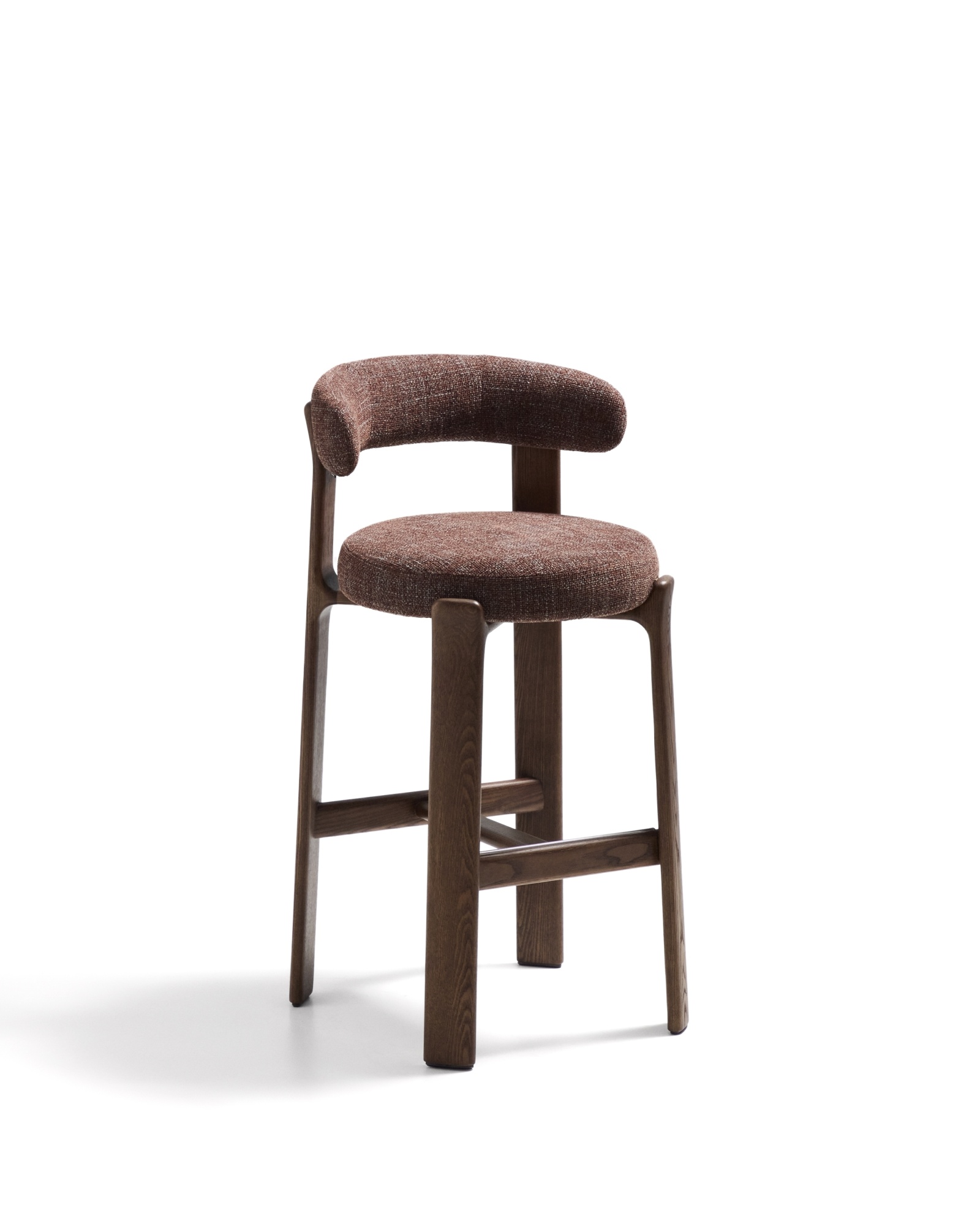 Барный стул Granite из коричневой синели и ясеня с отделкой орех 75 см La Forma (ex Julia Grup)