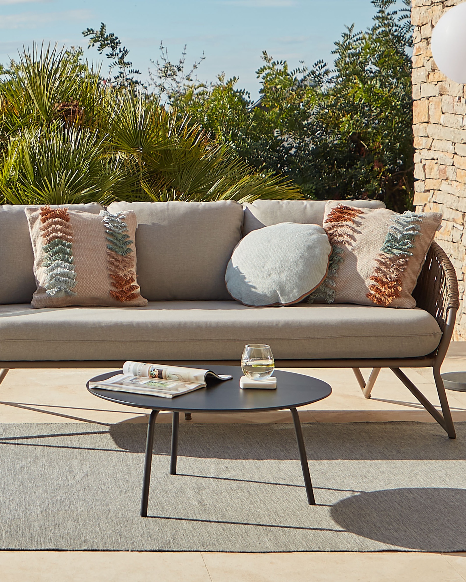 Журнальный столик Ulrich Ø70 черный La Forma (ex Julia Grup)