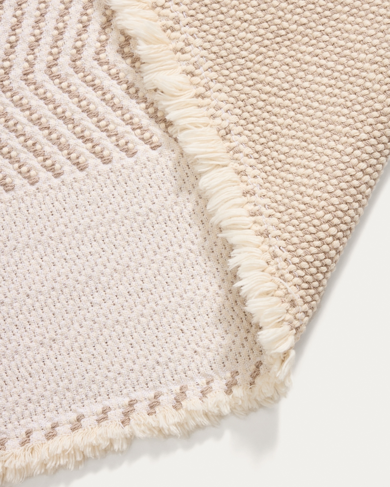 Коврик для ванной Bina из 100% хлопкового жаккарда цвета экрю 50 x 70 см La Forma (ex Julia Grup)