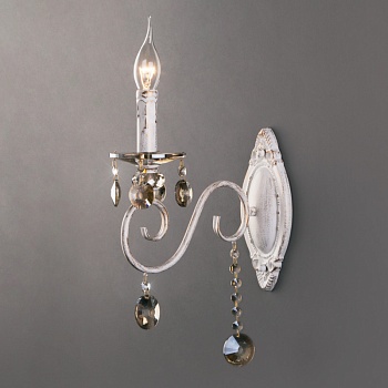 Бра Eurosvet 10104/1 белый с золотом/тонированный хрусталь Stro