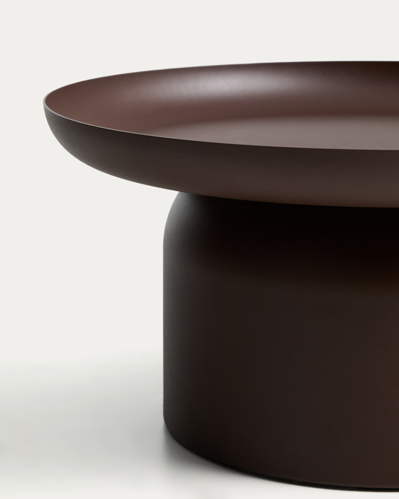 Уличный столик Arcola из темно-коричневого алюминия, диаметр 70 см La Forma 482185