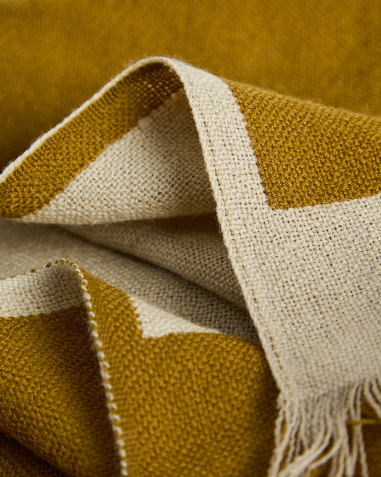 Двухцветный шерстяной плед Orlet, 130 x 170 см La Forma 481469