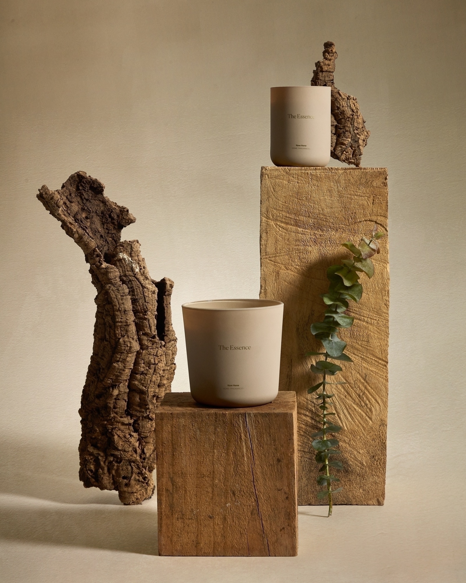 Ароматическая свеча The Essence 400 г La Forma (ex Julia Grup)