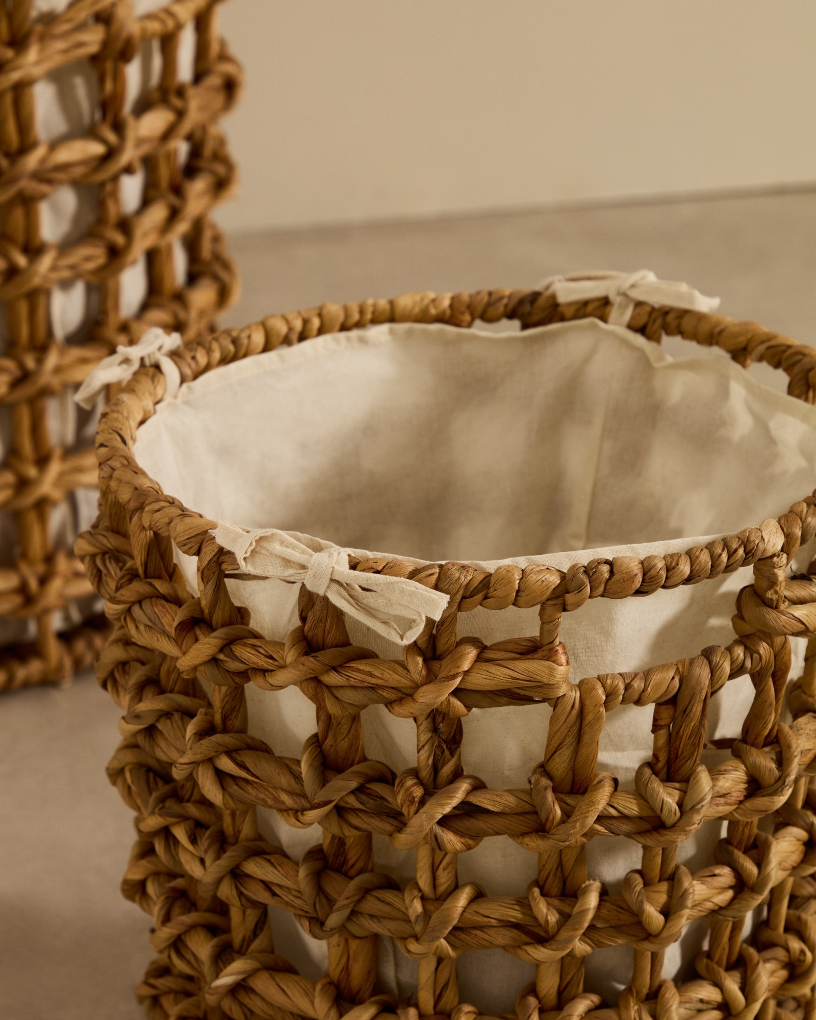 Набор из 2-х корзин Dilam из натурального волокна Ø 30 см / Ø 38 см La Forma (ex Julia Grup)