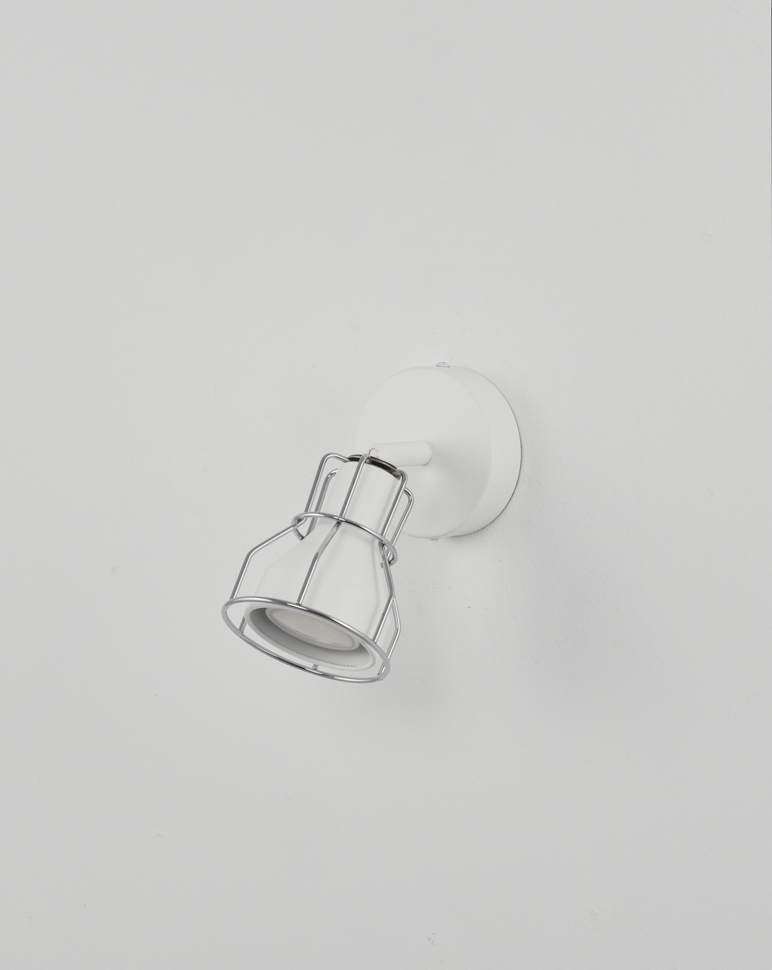 Спот Moderli V2700-1W Source 1*GU10*50W