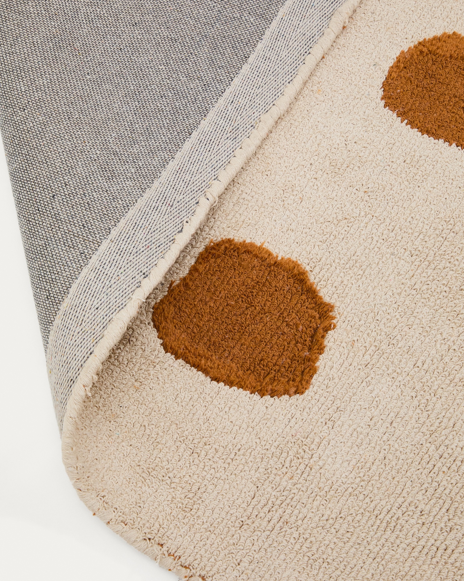 Ковер Tandani бежевый с рисунком гепарда 90 x 150 см La Forma (ex Julia Grup)