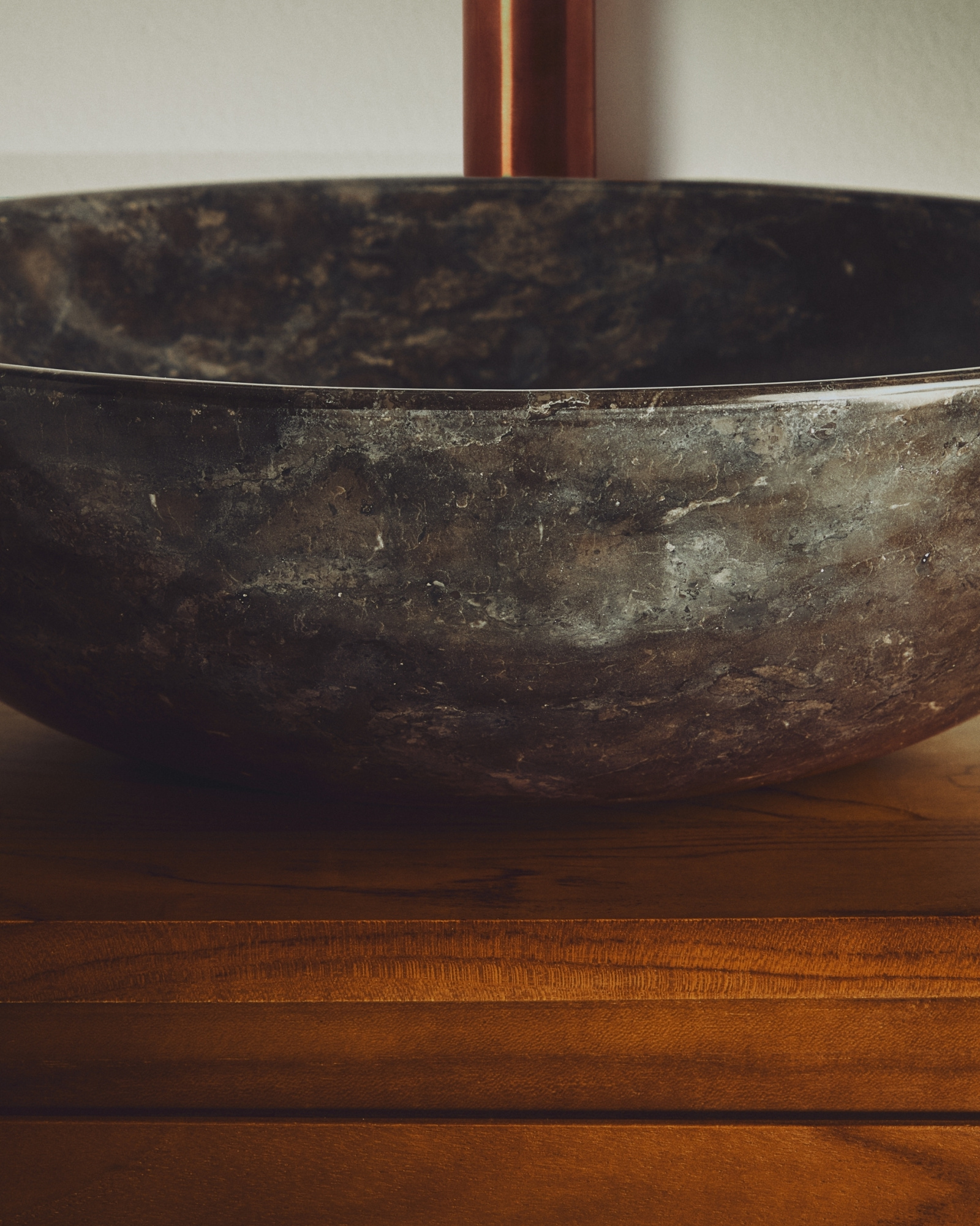 Раковина Darnen из серого мрамора Ø 40 см La Forma (ex Julia Grup)