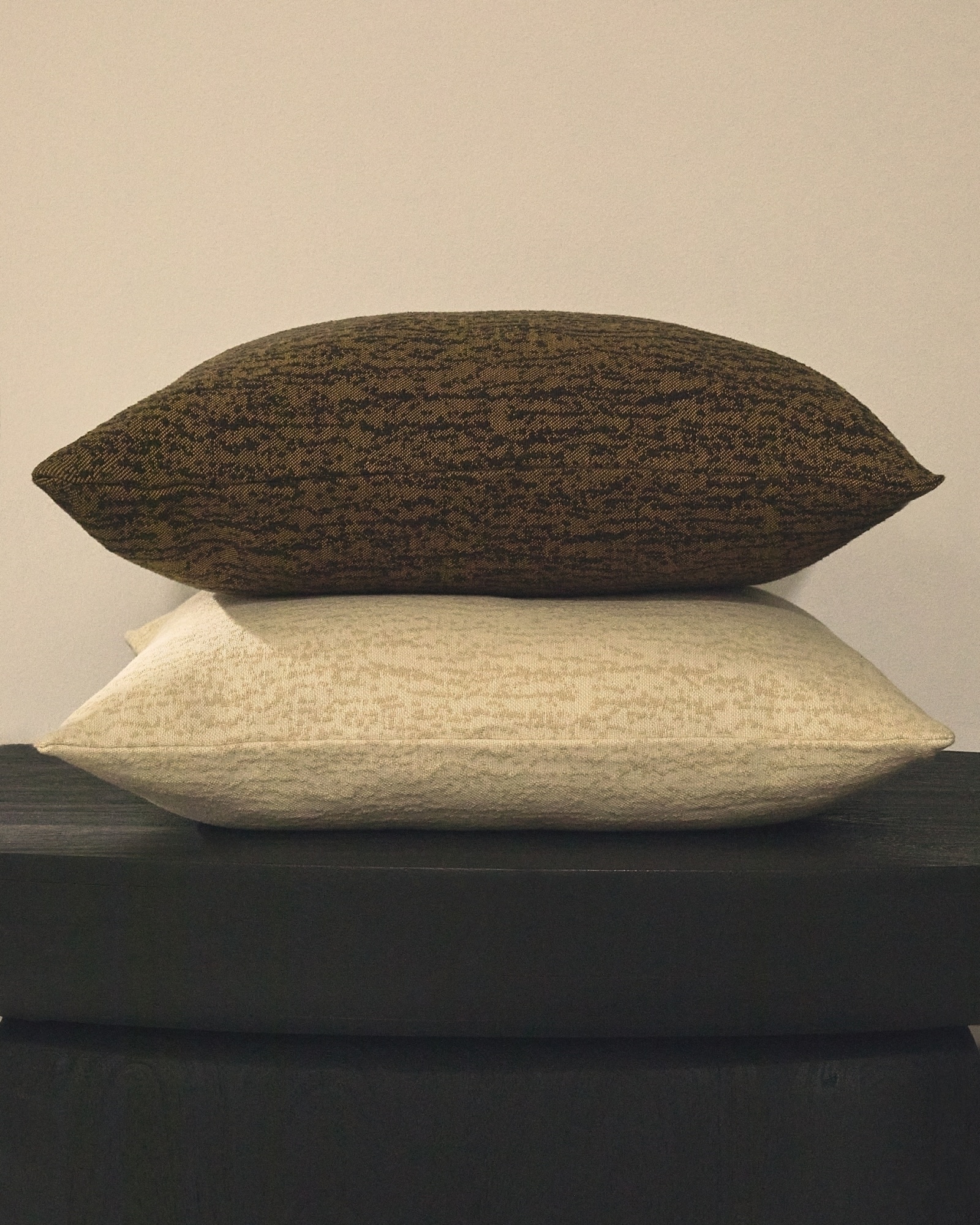 Чехол на подушку Melien из жаккарда зеленый  50 x 50 см La Forma (ex Julia Grup)