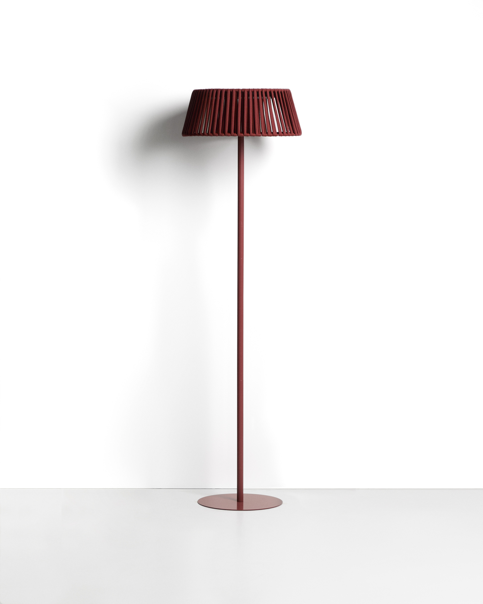 Уличный торшер Aldet на солнечных батареях терракотовый, диаметр 46 см La Forma 482393