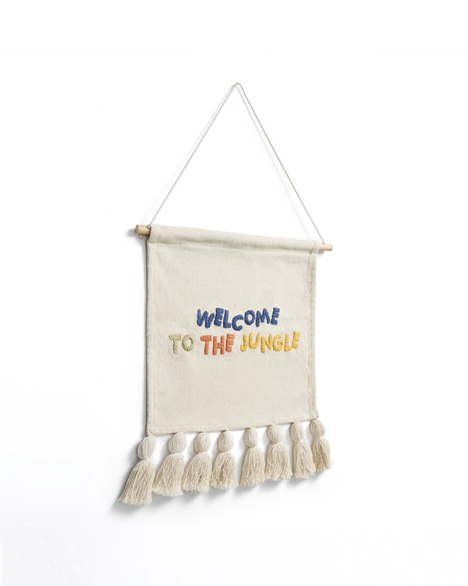 Настенный гобелен из хлопка Tandani бежевого цвета с разноцветными буквами и бахромой, 40 x 50 см La Forma (ex Julia Grup)