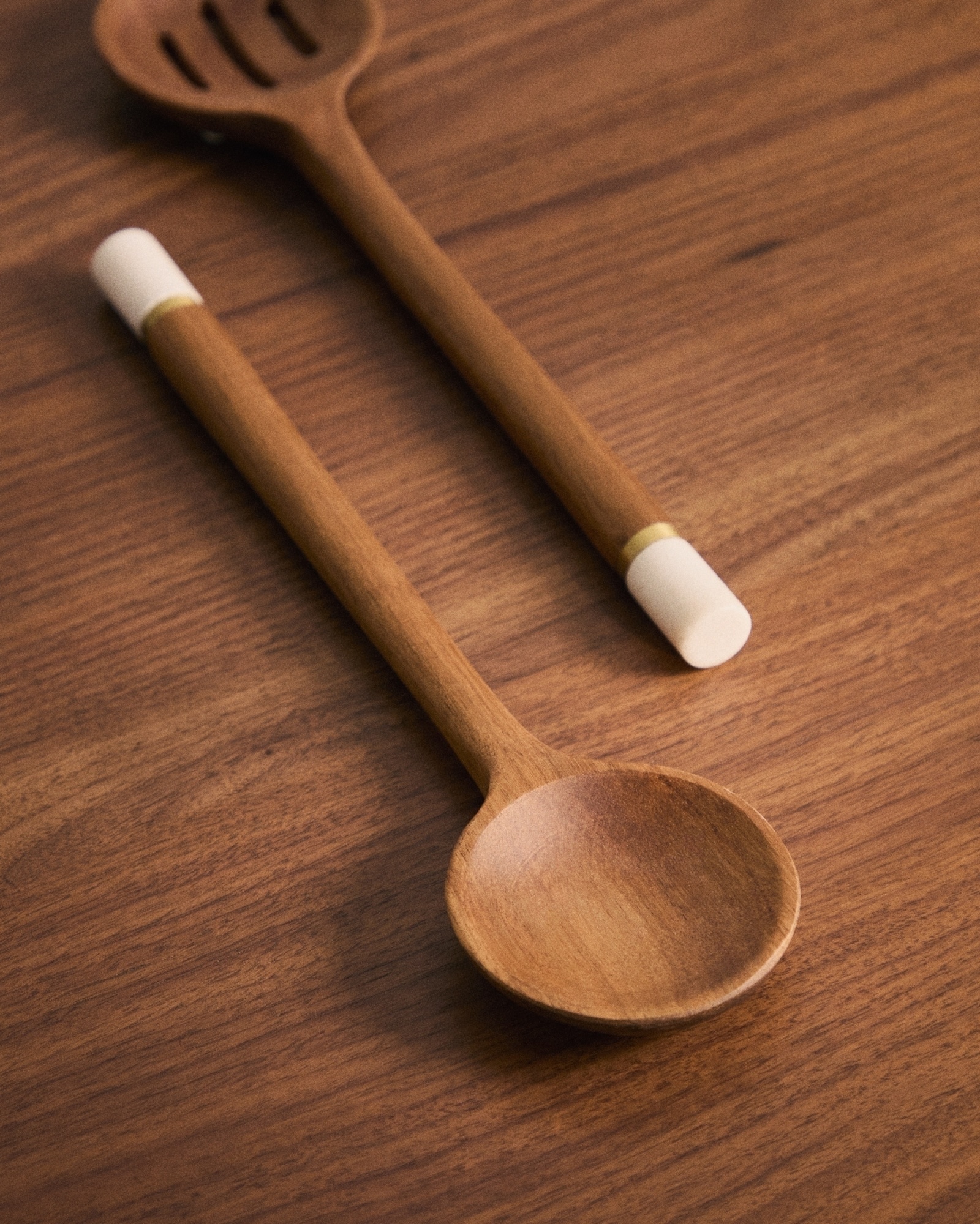 Кухонная лопатка Nover из акации La Forma (ex Julia Grup)