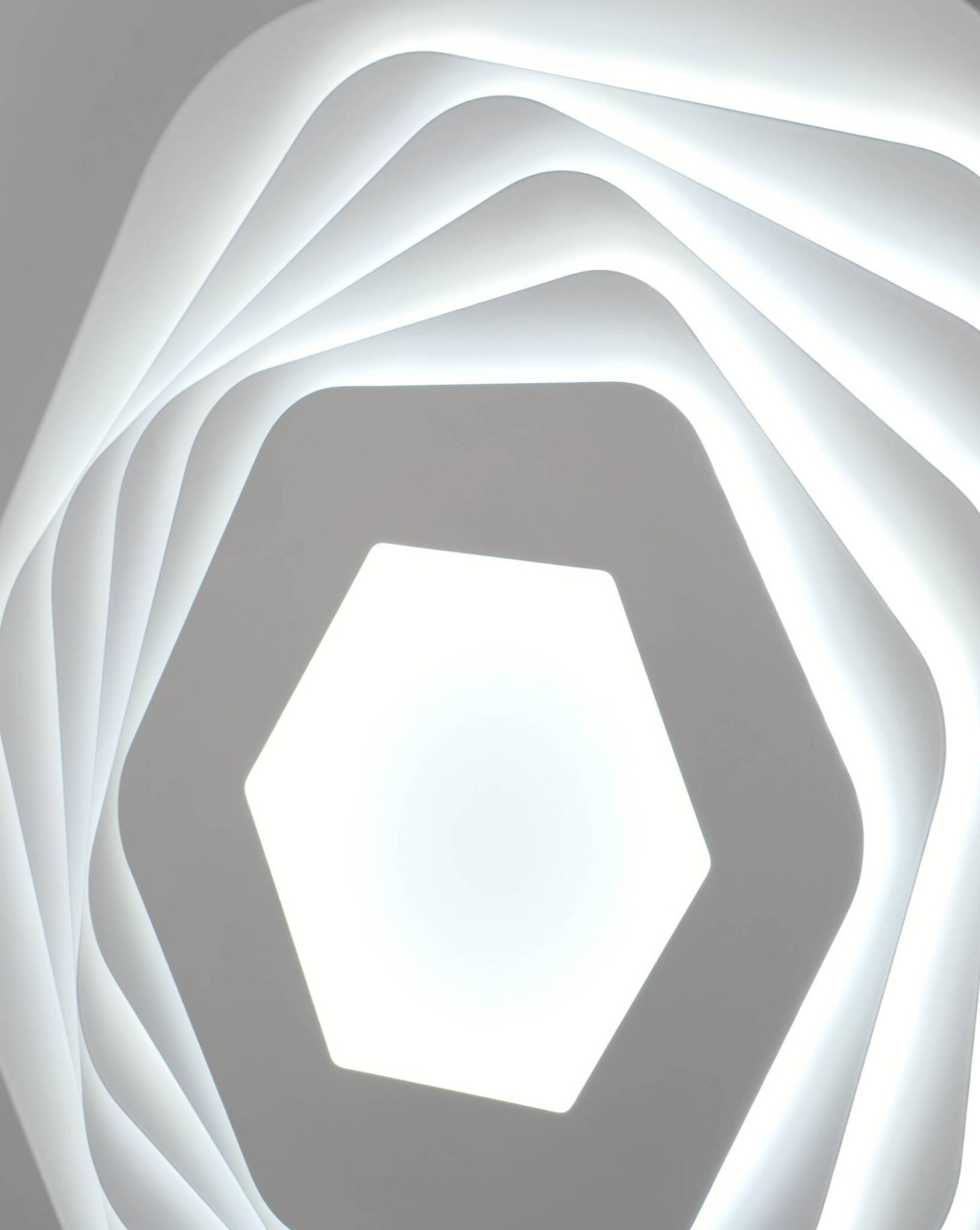 Светодиодный потолочный светильник с пультом Moderli V2851-CL Rita LED 130W