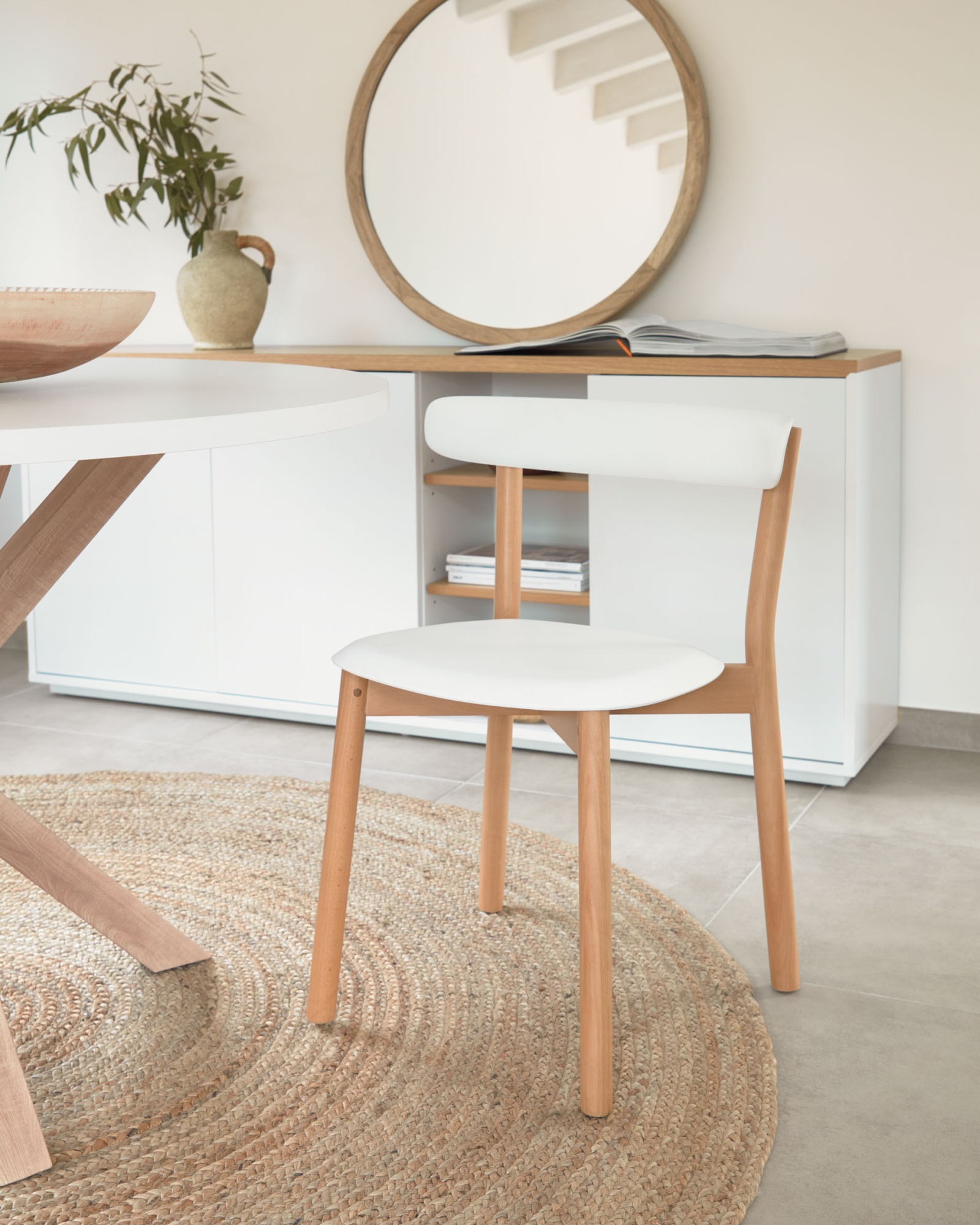 Сервант Abilen из шпона дуба и белый лак  180 x 75 cm La Forma (ex Julia Grup)