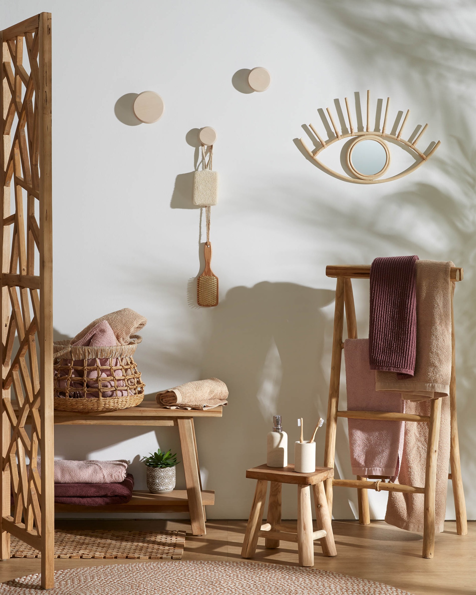 Табуретка для ног Yumbi La Forma (ex Julia Grup) Табуретка для ног Yumbi La Forma (ex Julia Grup)